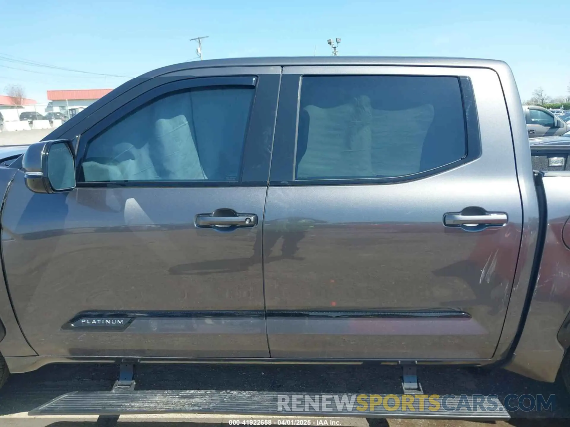 14 fotografías del automóvil dañado 5TFNA5DB3NX023458 TOYOTA TUNDRA 2022