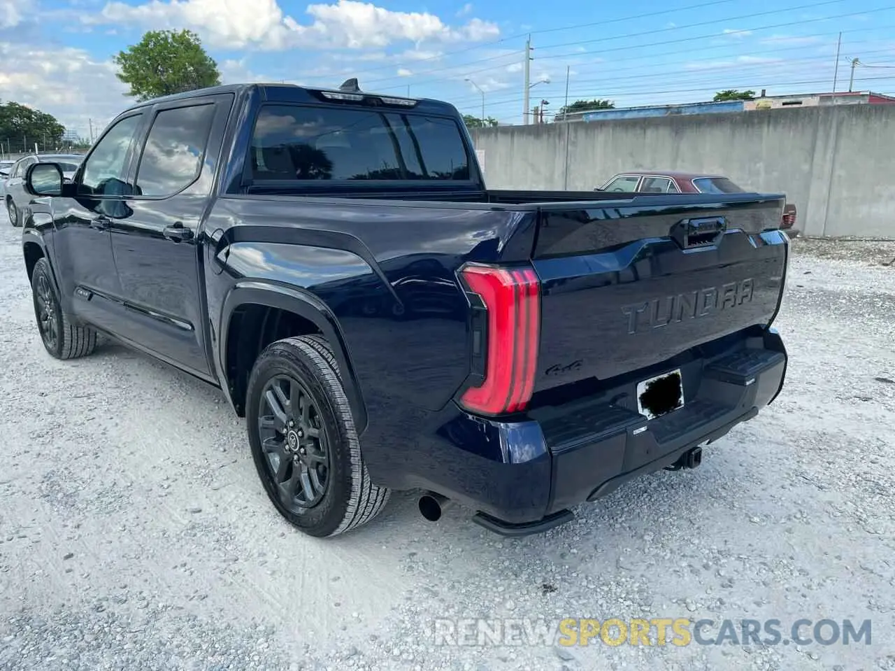 3 fotografías del automóvil dañado 5TFNA5DB4NX002456 TOYOTA TUNDRA 2022