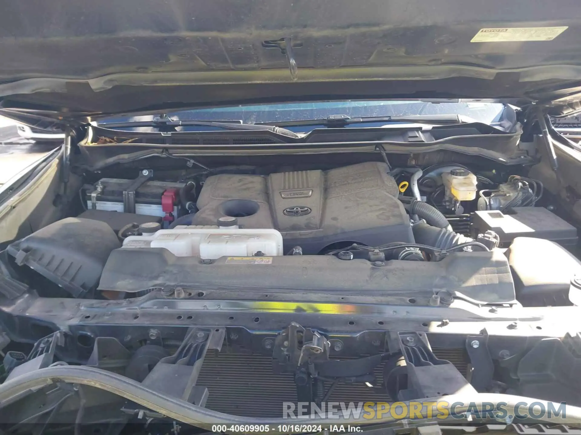 10 fotografías del automóvil dañado 5TFNA5DB6NX006413 TOYOTA TUNDRA 2022