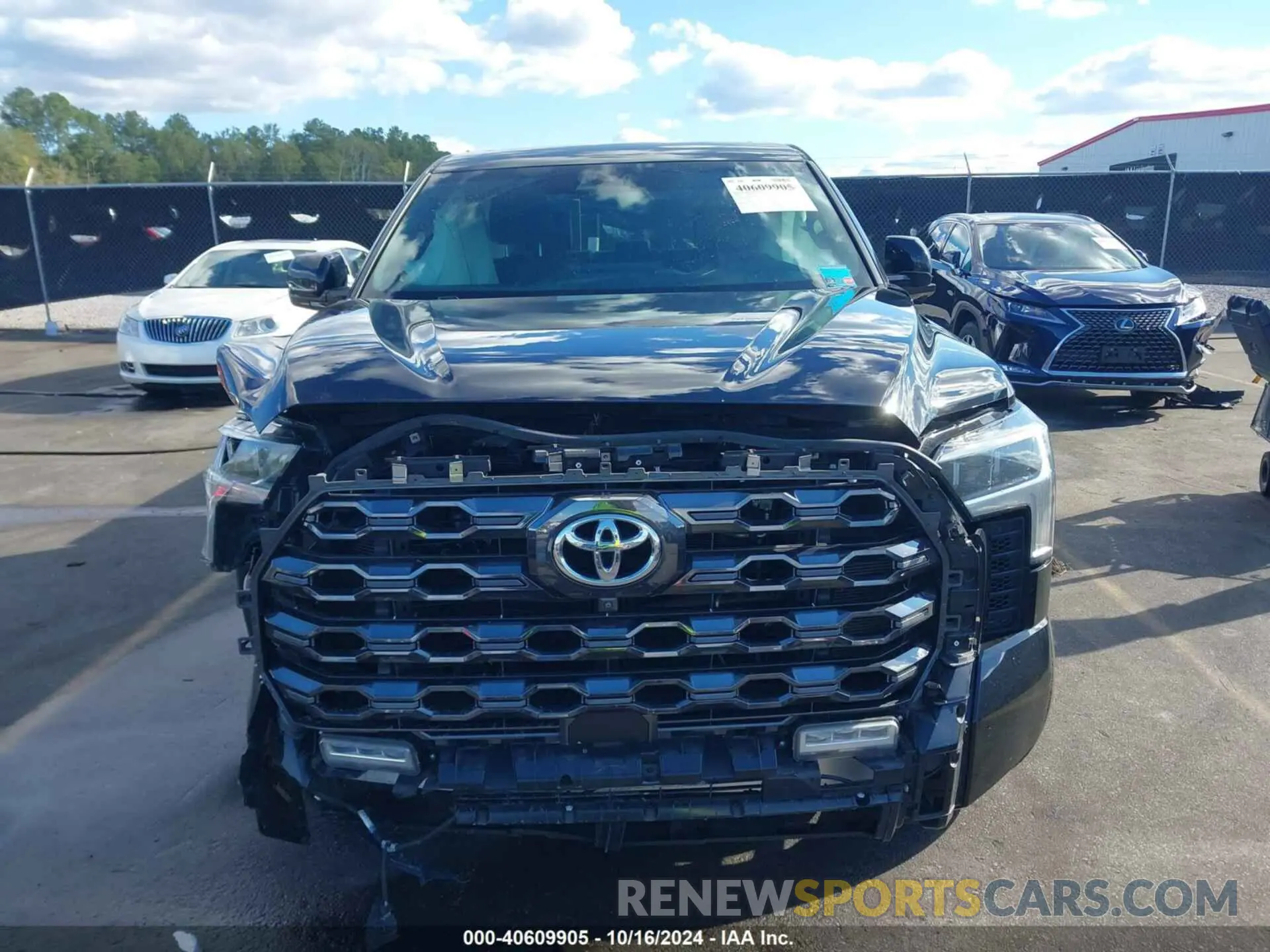12 fotografías del automóvil dañado 5TFNA5DB6NX006413 TOYOTA TUNDRA 2022