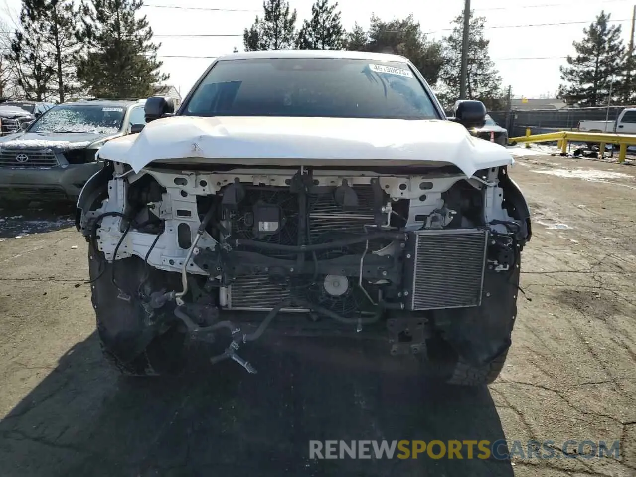 5 fotografías del automóvil dañado 5TFPC5DBXNX002089 TOYOTA TUNDRA 2022