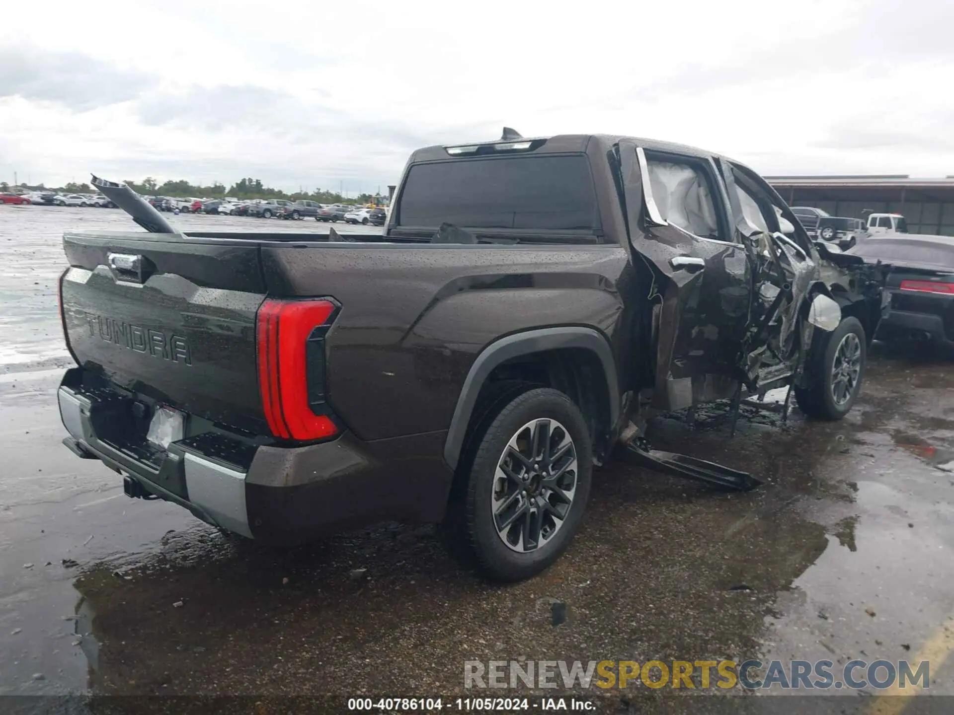 4 fotografías del automóvil dañado 5TFJA5AB5PX025783 TOYOTA TUNDRA 2023
