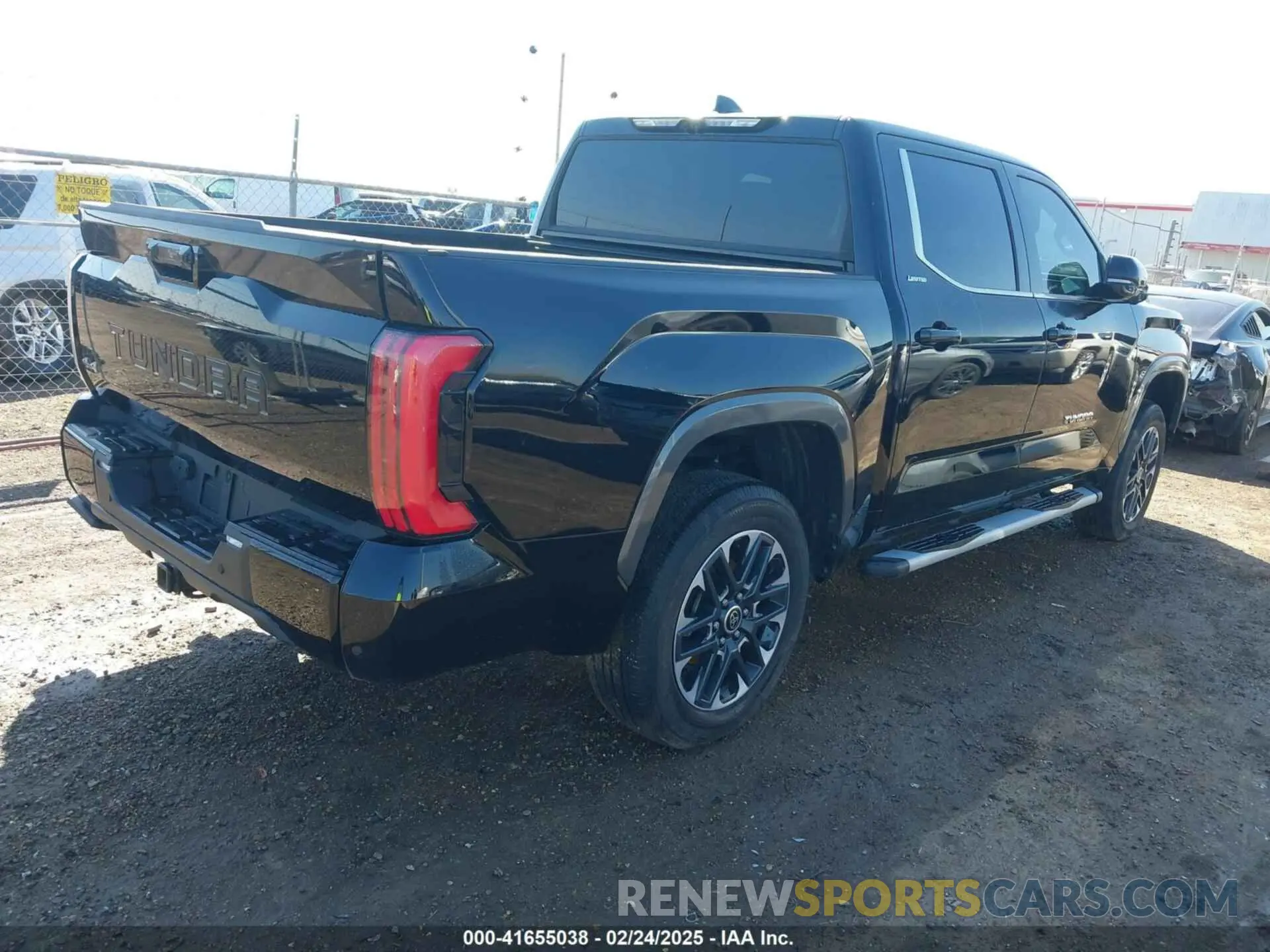 4 fotografías del automóvil dañado 5TFJA5DB3PX100864 TOYOTA TUNDRA 2023
