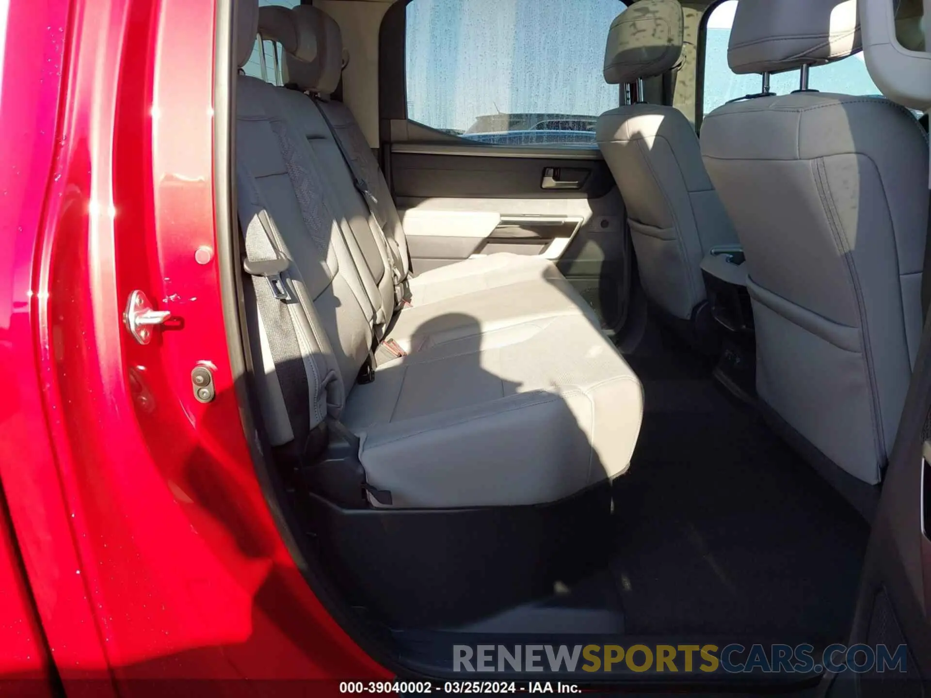 8 fotografías del automóvil dañado 5TFJA5DB4PX112666 TOYOTA TUNDRA 2023
