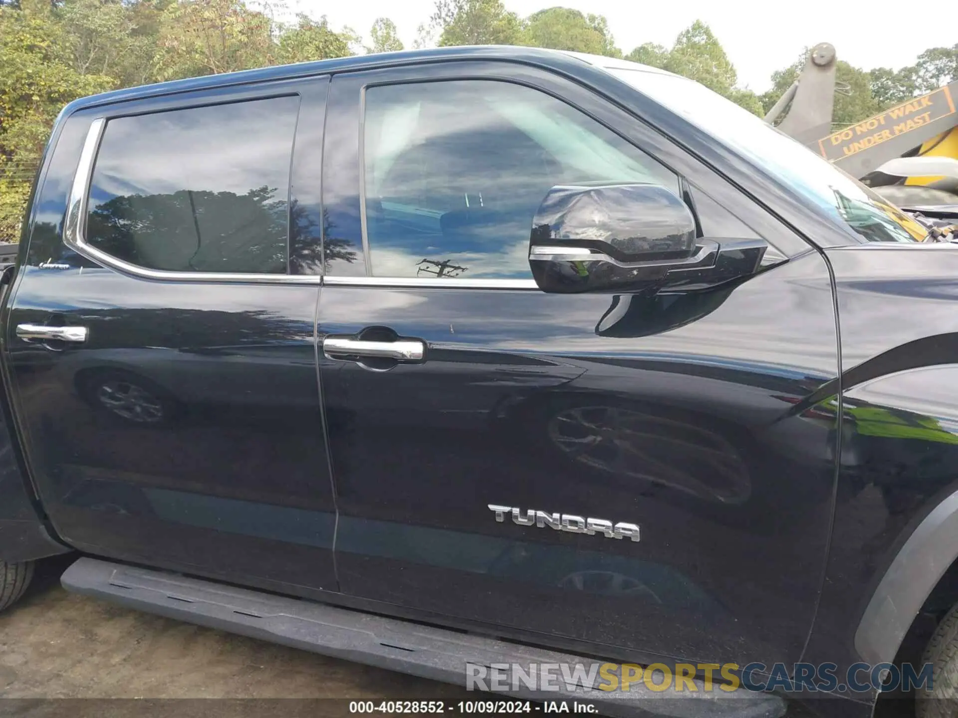 13 fotografías del automóvil dañado 5TFJA5DB6PX090329 TOYOTA TUNDRA 2023