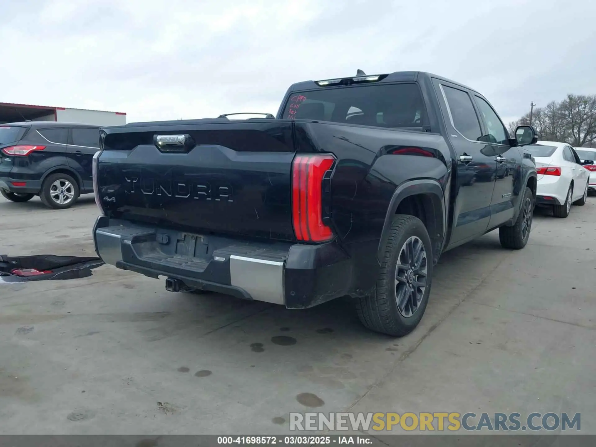 4 fotografías del automóvil dañado 5TFJA5DB6PX114550 TOYOTA TUNDRA 2023
