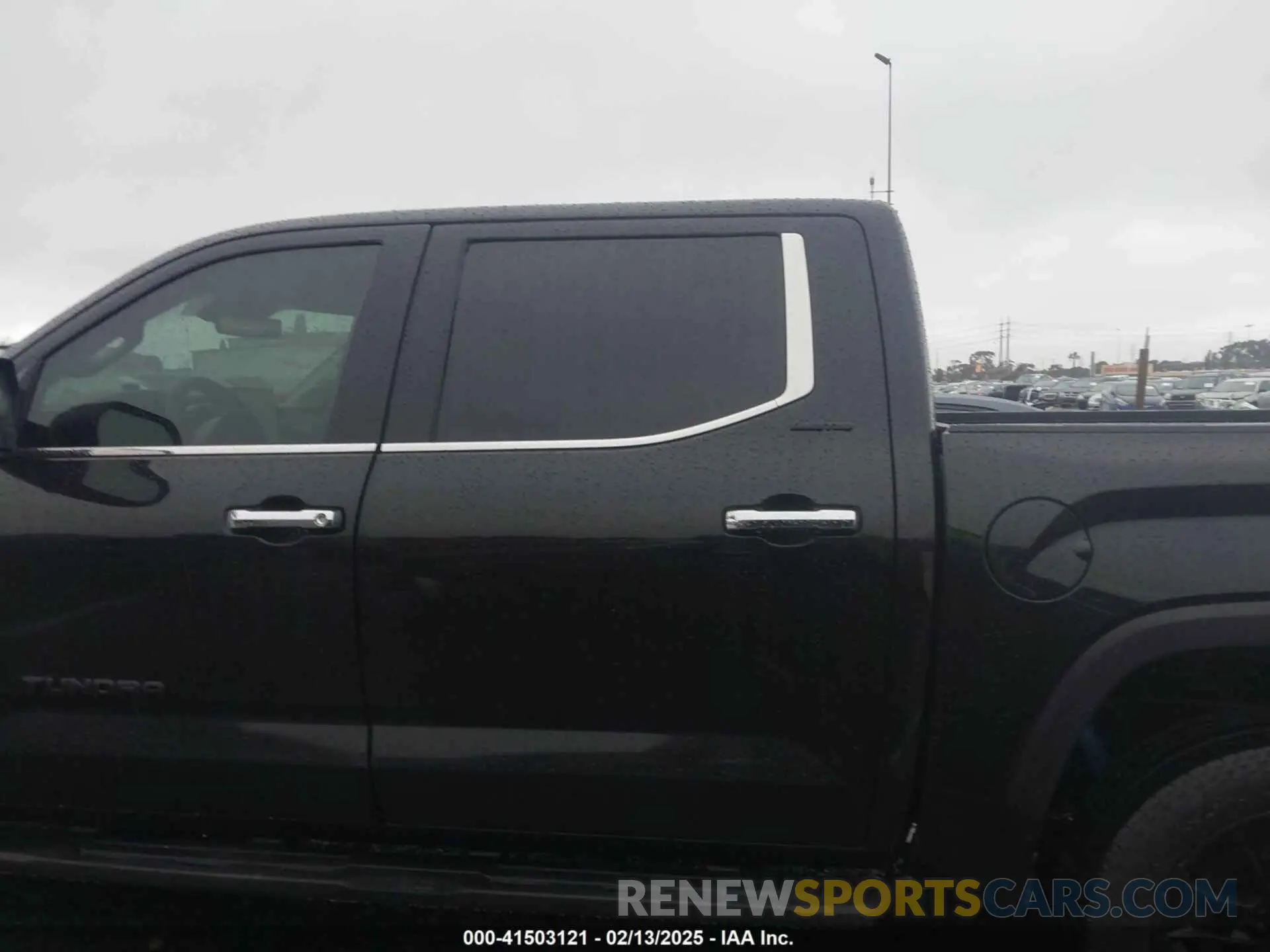 14 fotografías del automóvil dañado 5TFJA5DB7PX103234 TOYOTA TUNDRA 2023