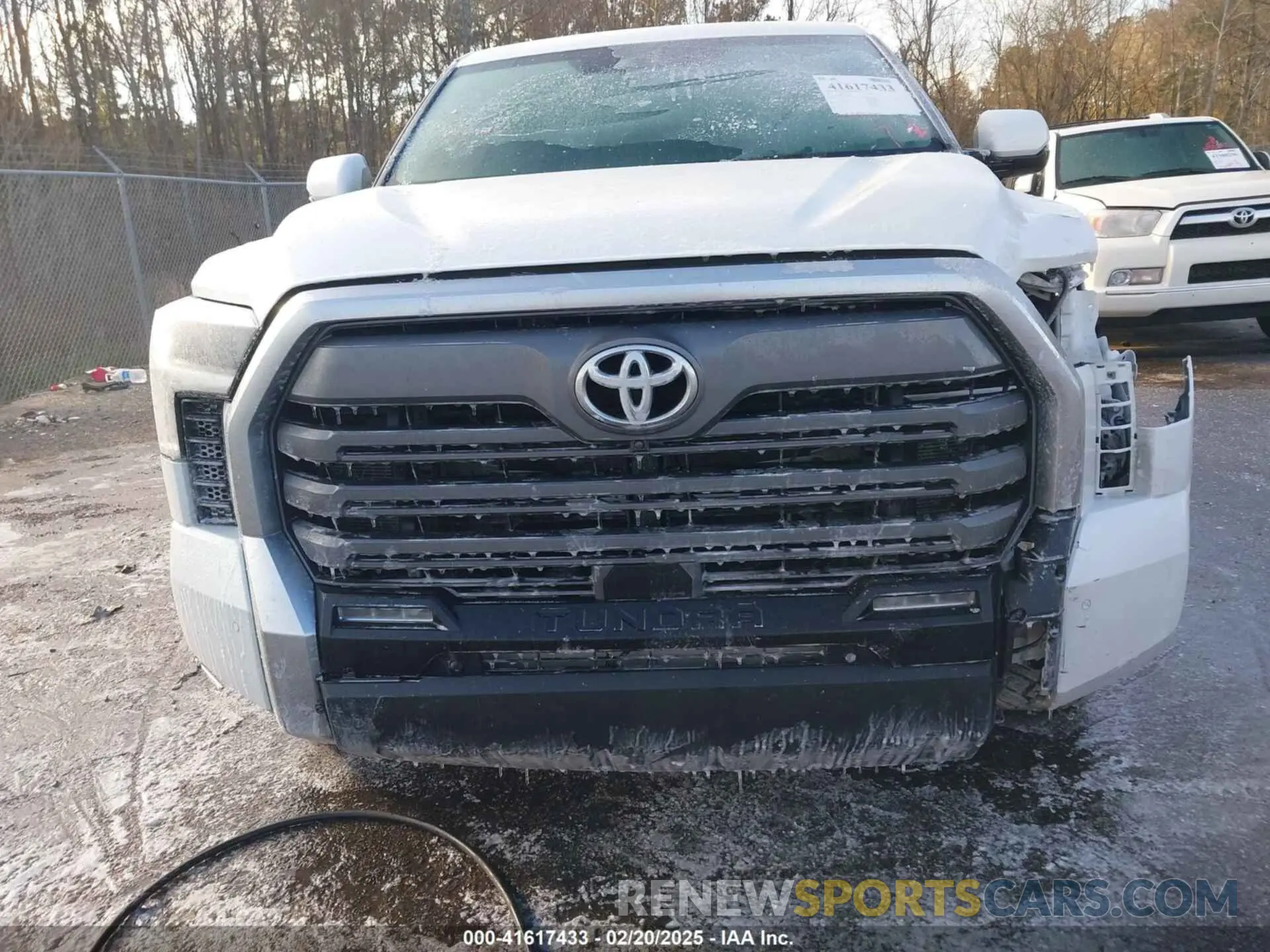 13 fotografías del automóvil dañado 5TFJA5DB8PX070681 TOYOTA TUNDRA 2023