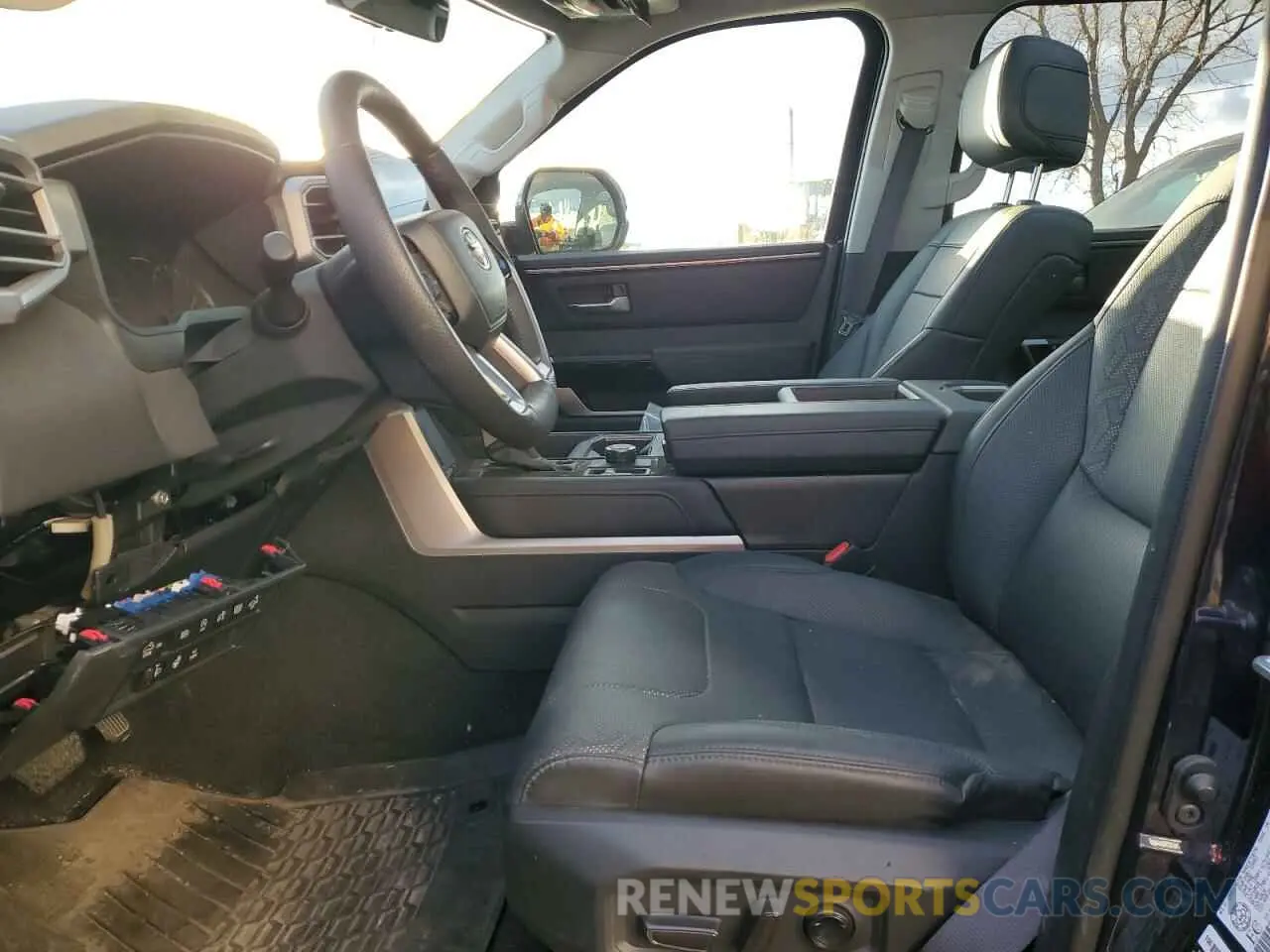 7 fotografías del automóvil dañado 5TFJA5DB9PX098070 TOYOTA TUNDRA 2023