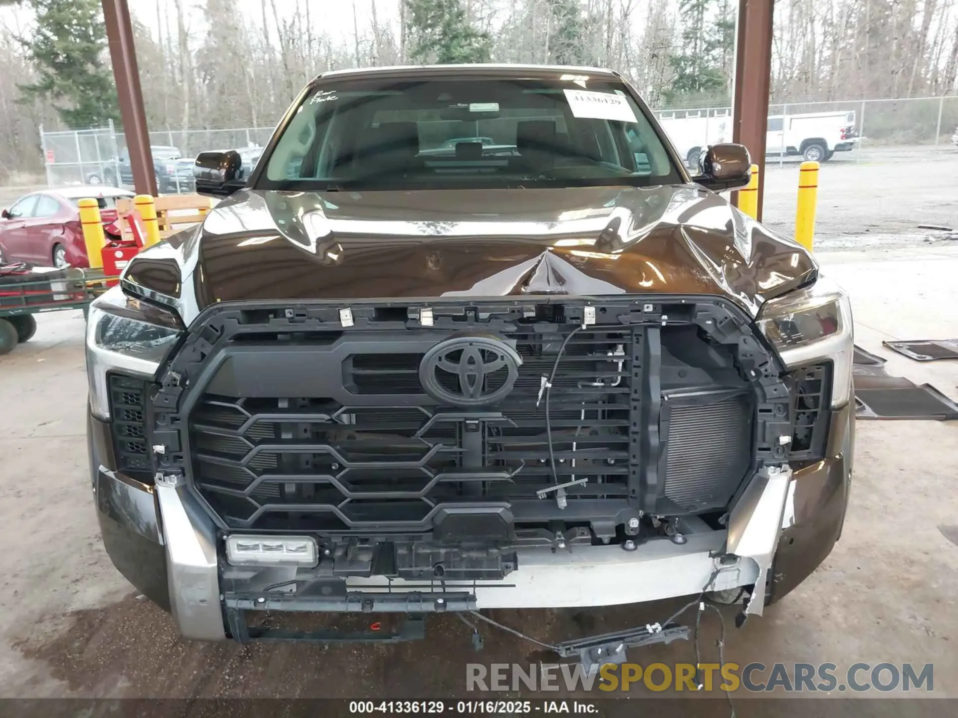 13 fotografías del automóvil dañado 5TFJA5DB9PX125400 TOYOTA TUNDRA 2023