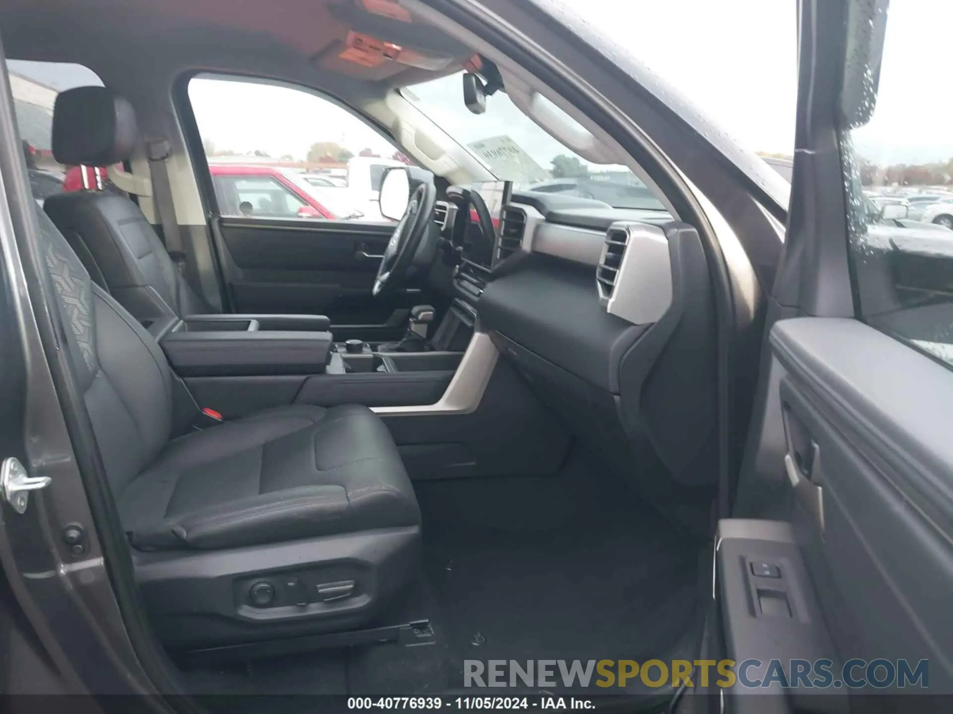 5 fotografías del automóvil dañado 5TFJA5EC1PX011513 TOYOTA TUNDRA 2023