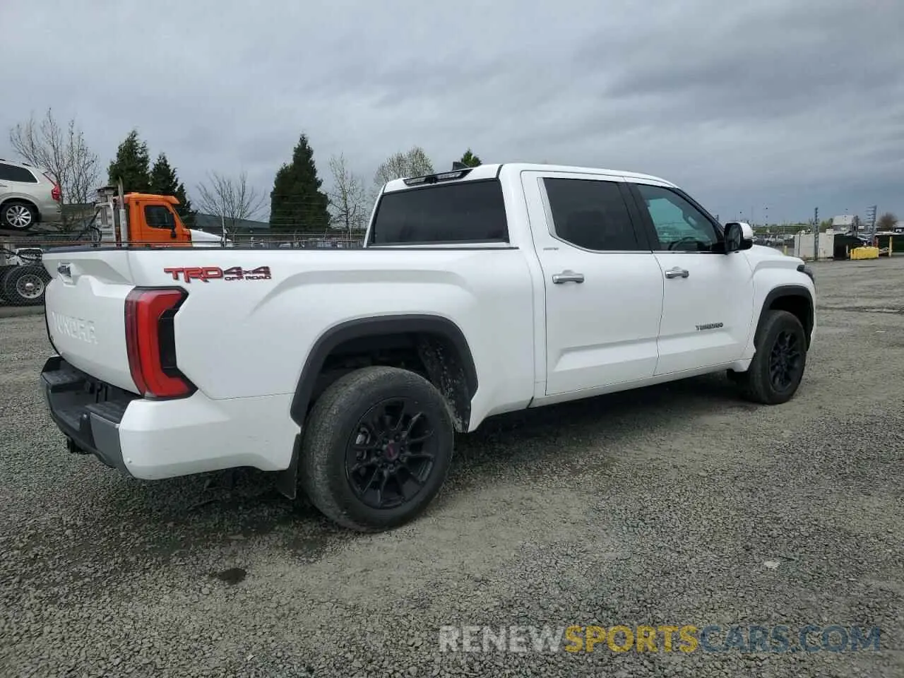 3 fotografías del automóvil dañado 5TFJA5EC9PX017964 TOYOTA TUNDRA 2023