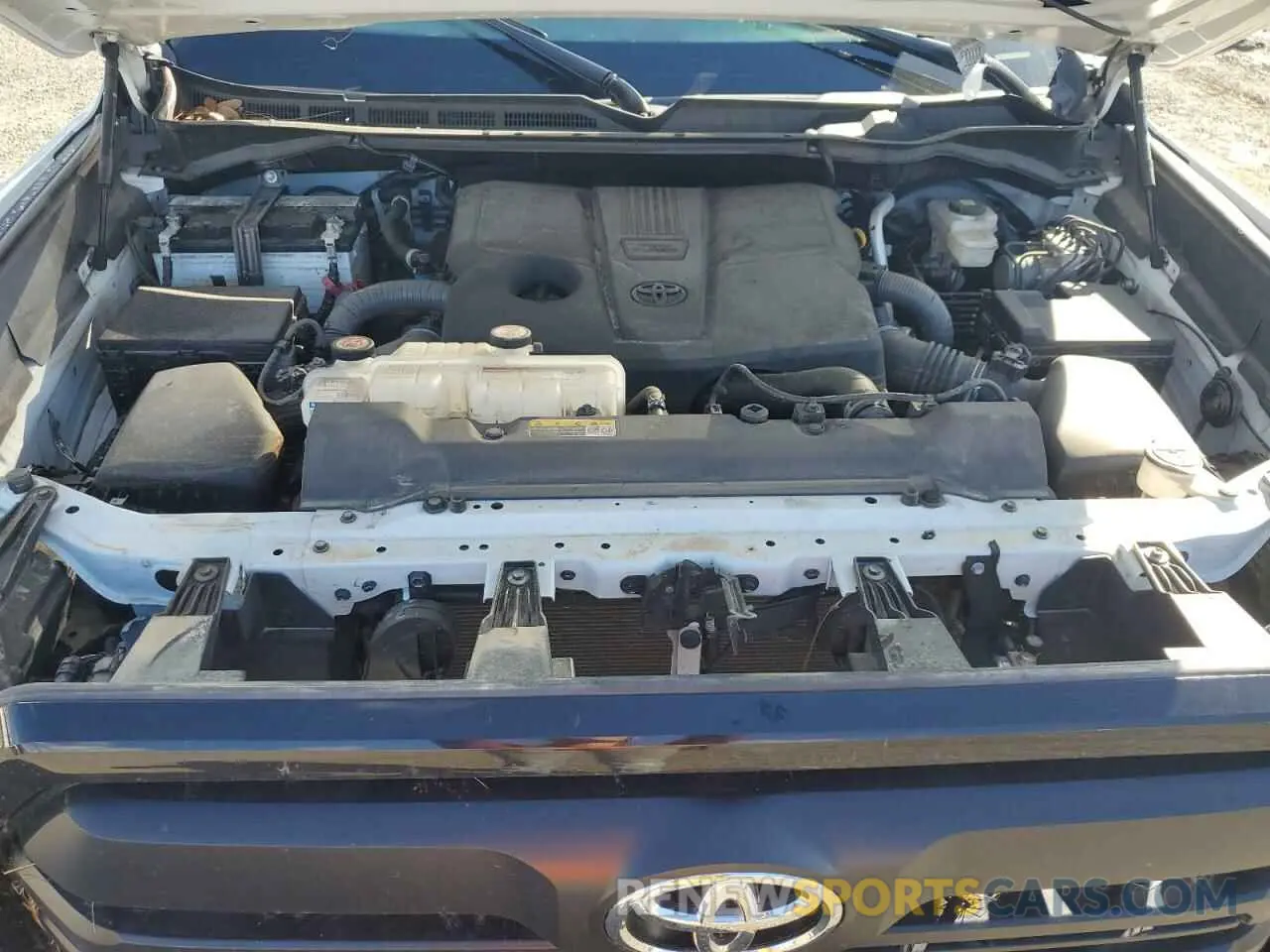 11 fotografías del automóvil dañado 5TFKB5AA5PX021385 TOYOTA TUNDRA 2023