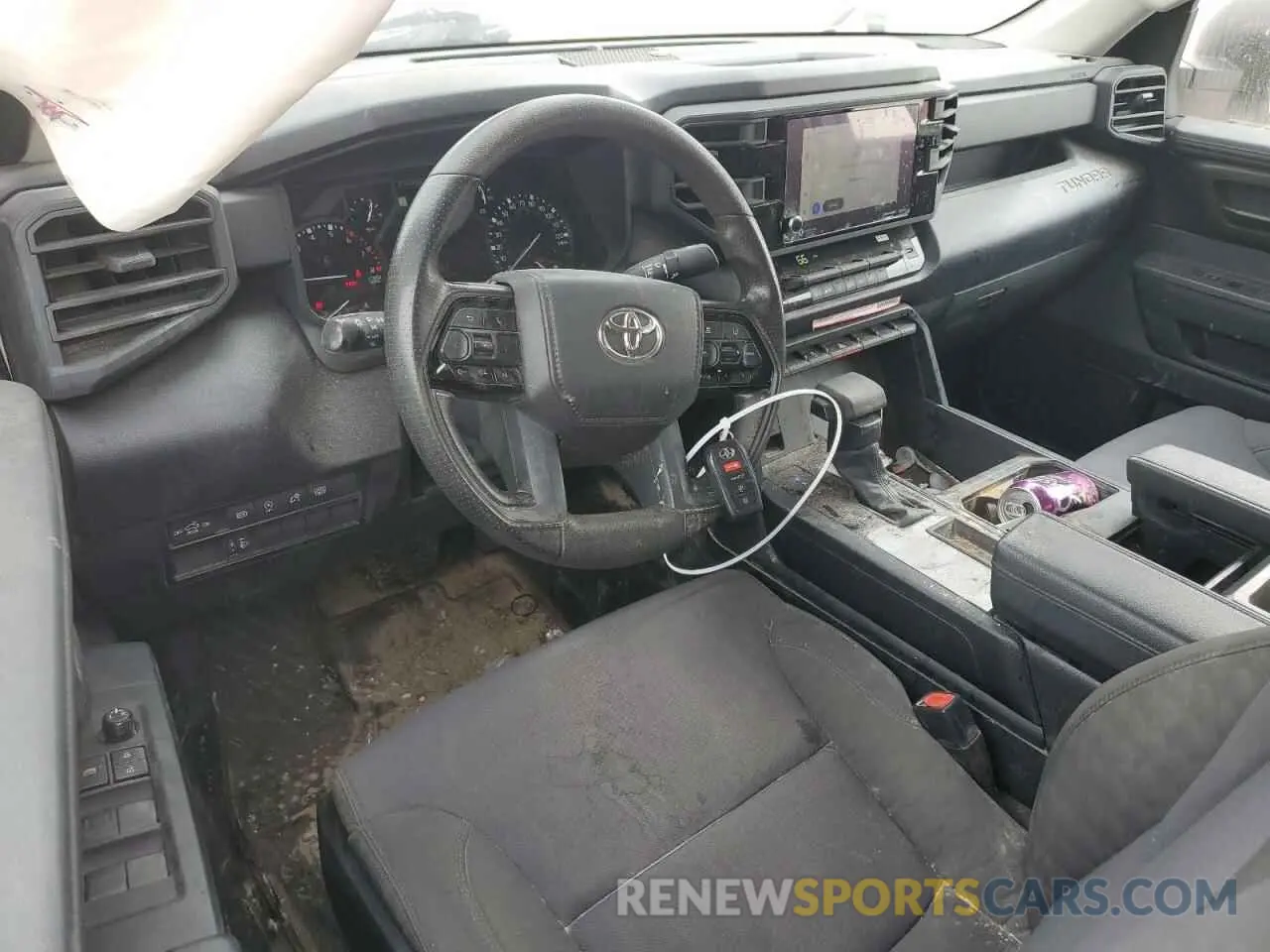 8 fotografías del automóvil dañado 5TFKB5AAXPX020233 TOYOTA TUNDRA 2023