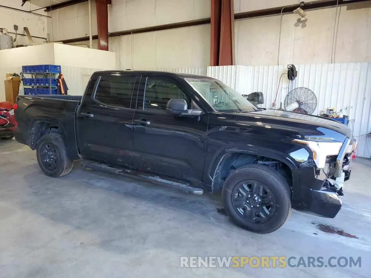 4 fotografías del automóvil dañado 5TFKB5DB8PX113093 TOYOTA TUNDRA 2023