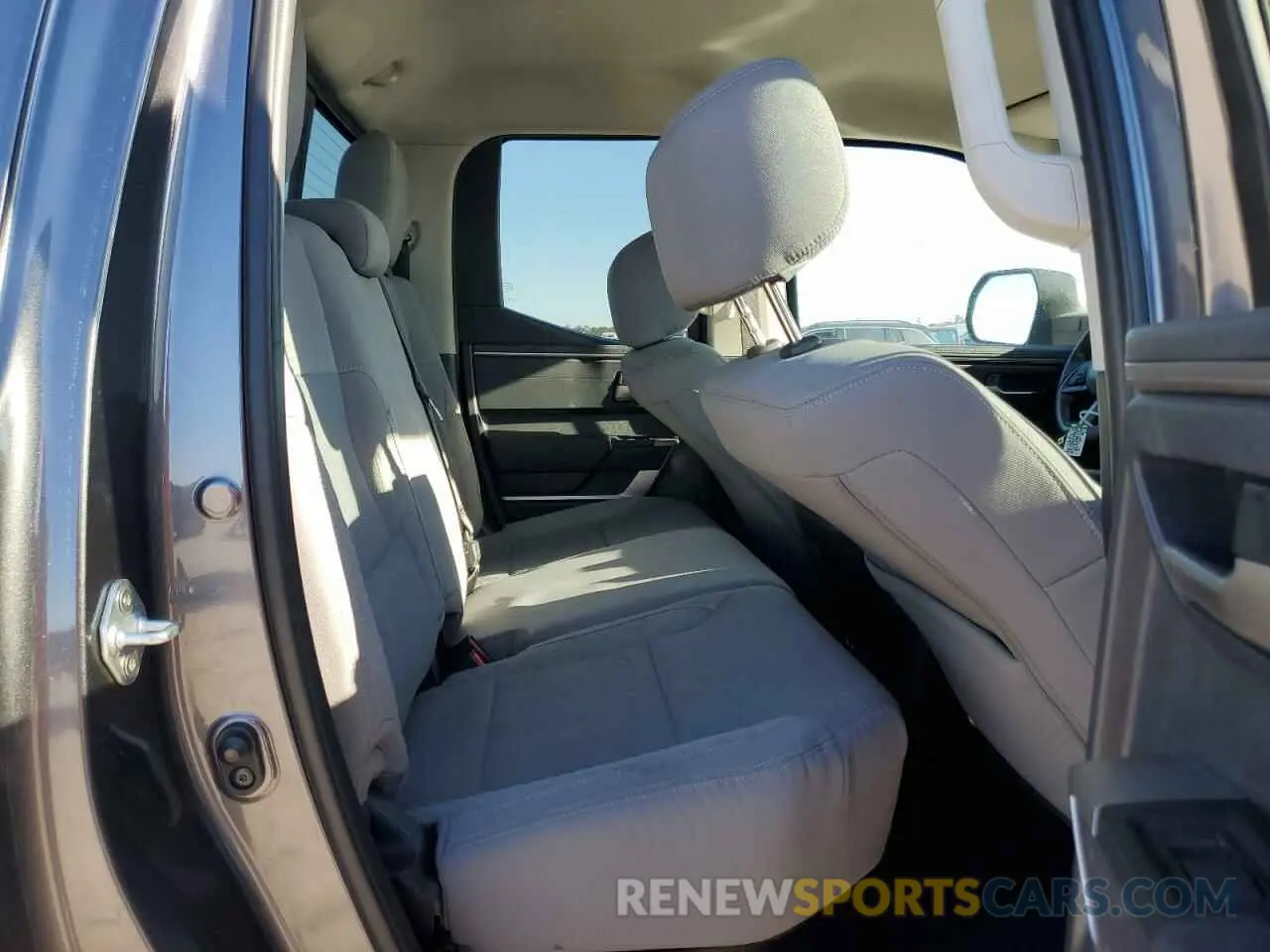 10 fotografías del automóvil dañado 5TFLA5AA6PX026179 TOYOTA TUNDRA 2023