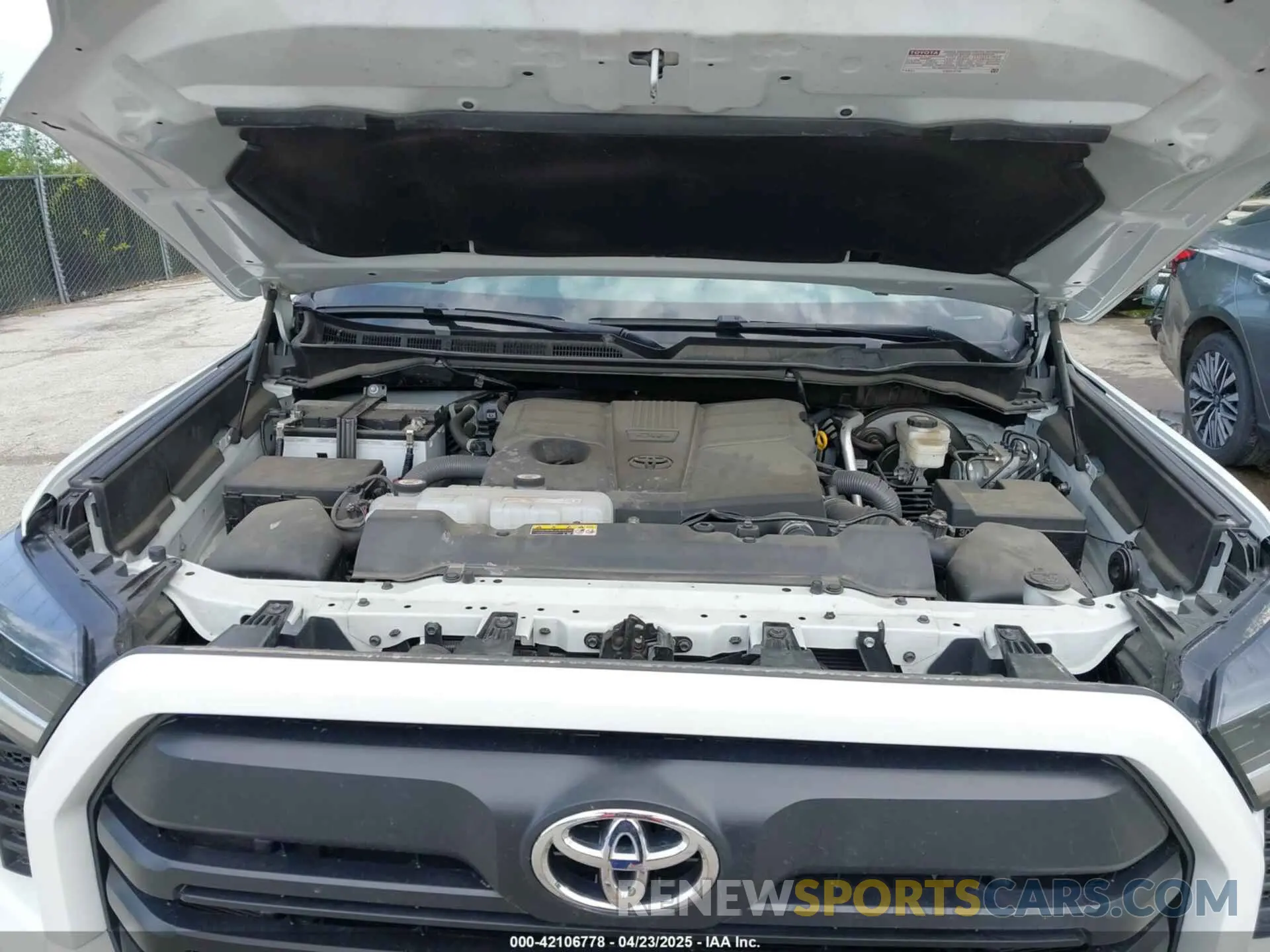 10 fotografías del automóvil dañado 5TFLA5AB2PX021294 TOYOTA TUNDRA 2023