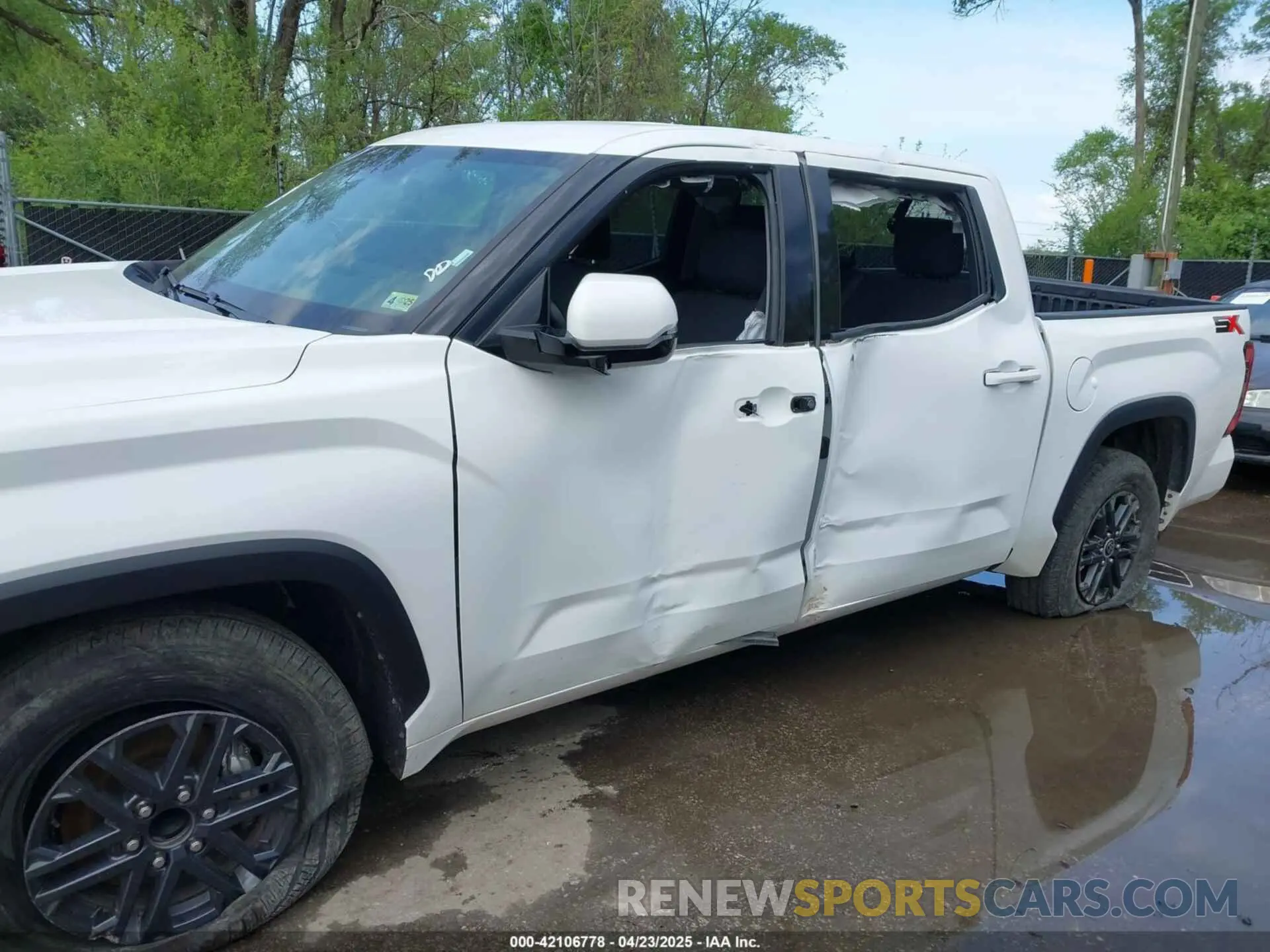 6 fotografías del automóvil dañado 5TFLA5AB2PX021294 TOYOTA TUNDRA 2023