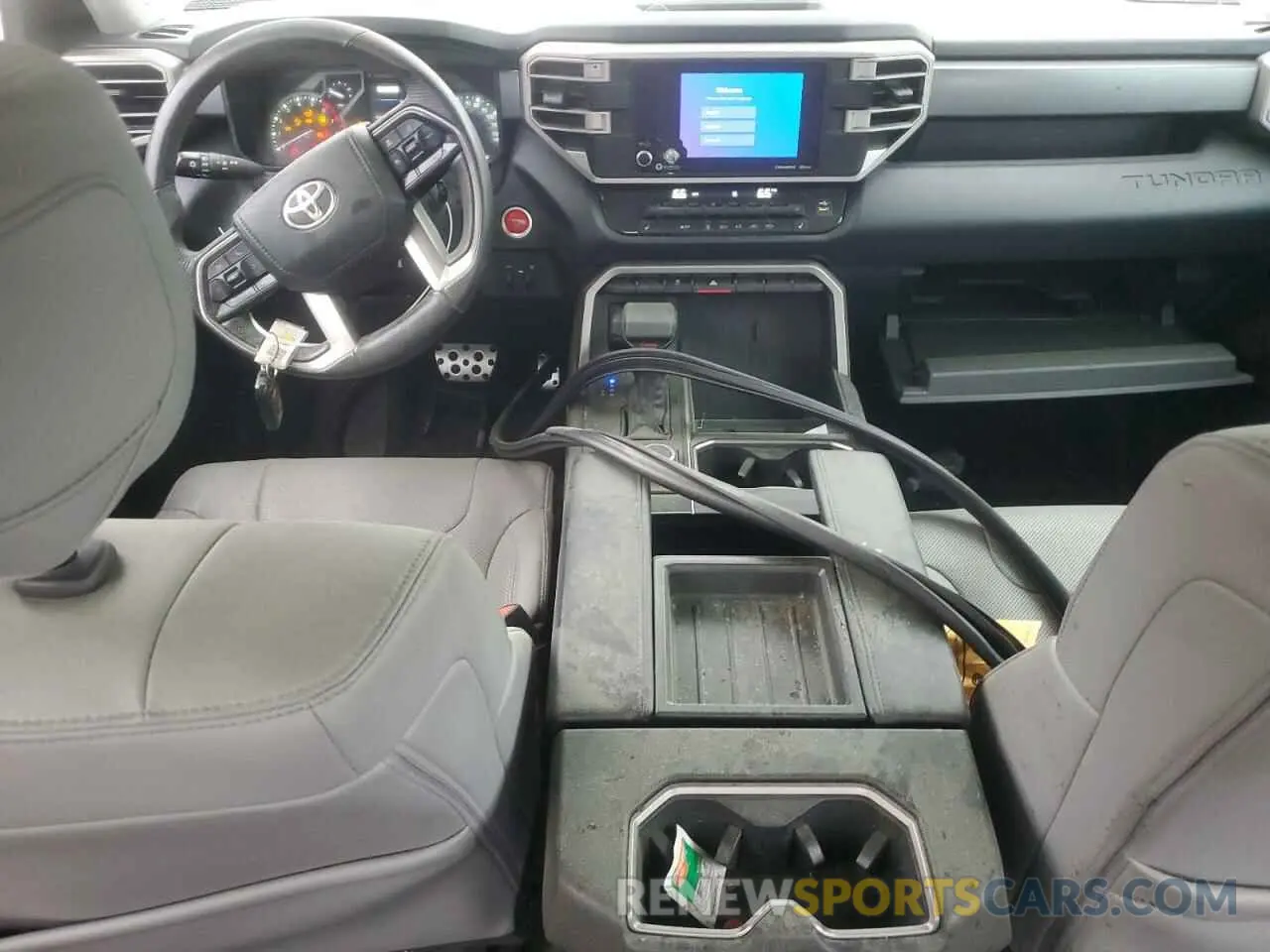 8 fotografías del automóvil dañado 5TFLA5AB2PX023868 TOYOTA TUNDRA 2023