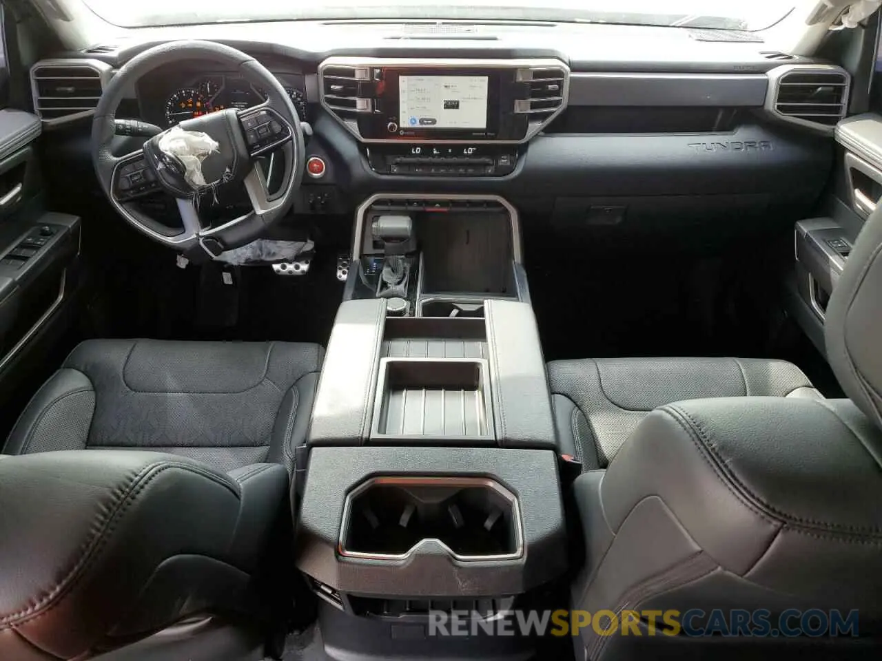 8 fotografías del automóvil dañado 5TFLA5AB4PX027355 TOYOTA TUNDRA 2023