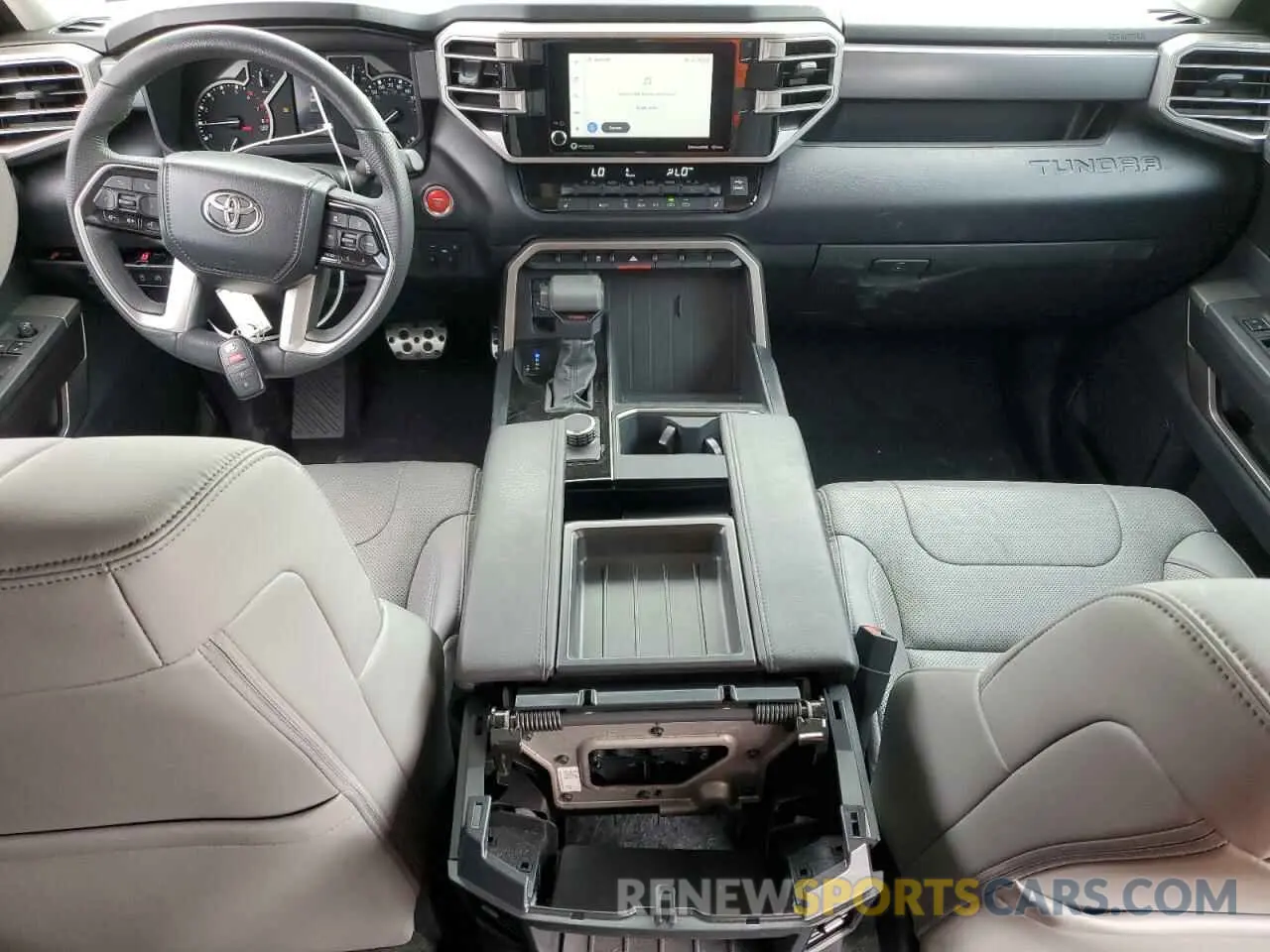 8 fotografías del automóvil dañado 5TFLA5AB6PX022058 TOYOTA TUNDRA 2023