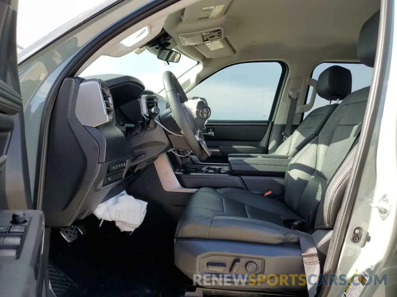 7 fotografías del automóvil dañado 5TFLA5AB6PX024909 TOYOTA TUNDRA 2023