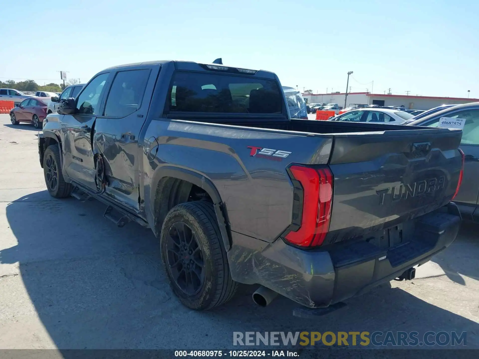 3 fotografías del automóvil dañado 5TFLA5AB6PX027373 TOYOTA TUNDRA 2023