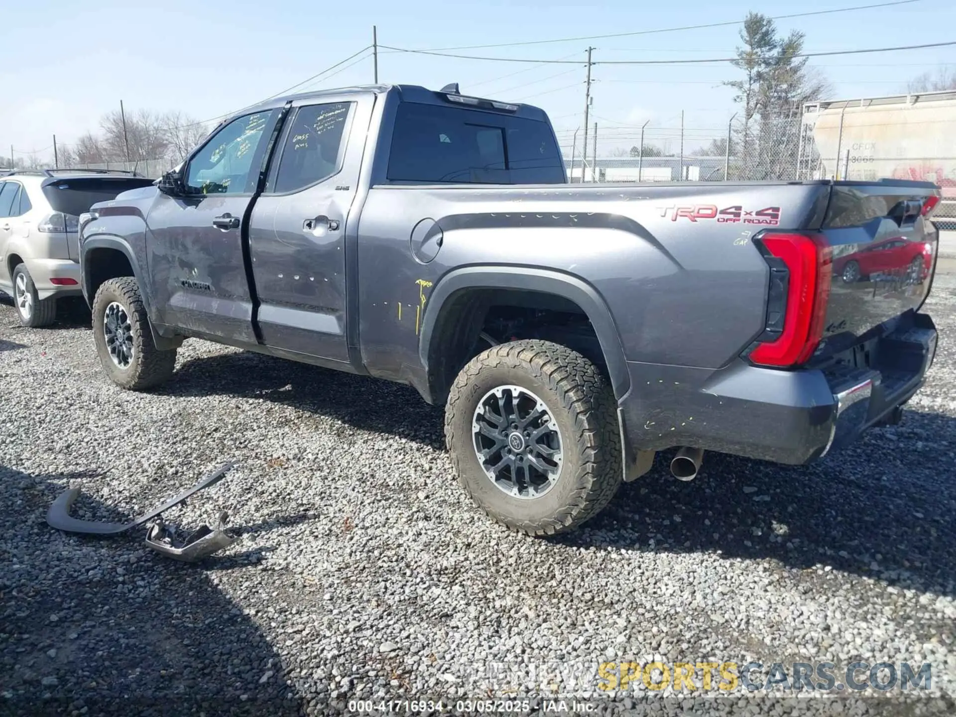 3 fotografías del automóvil dañado 5TFLA5DA6PX092386 TOYOTA TUNDRA 2023