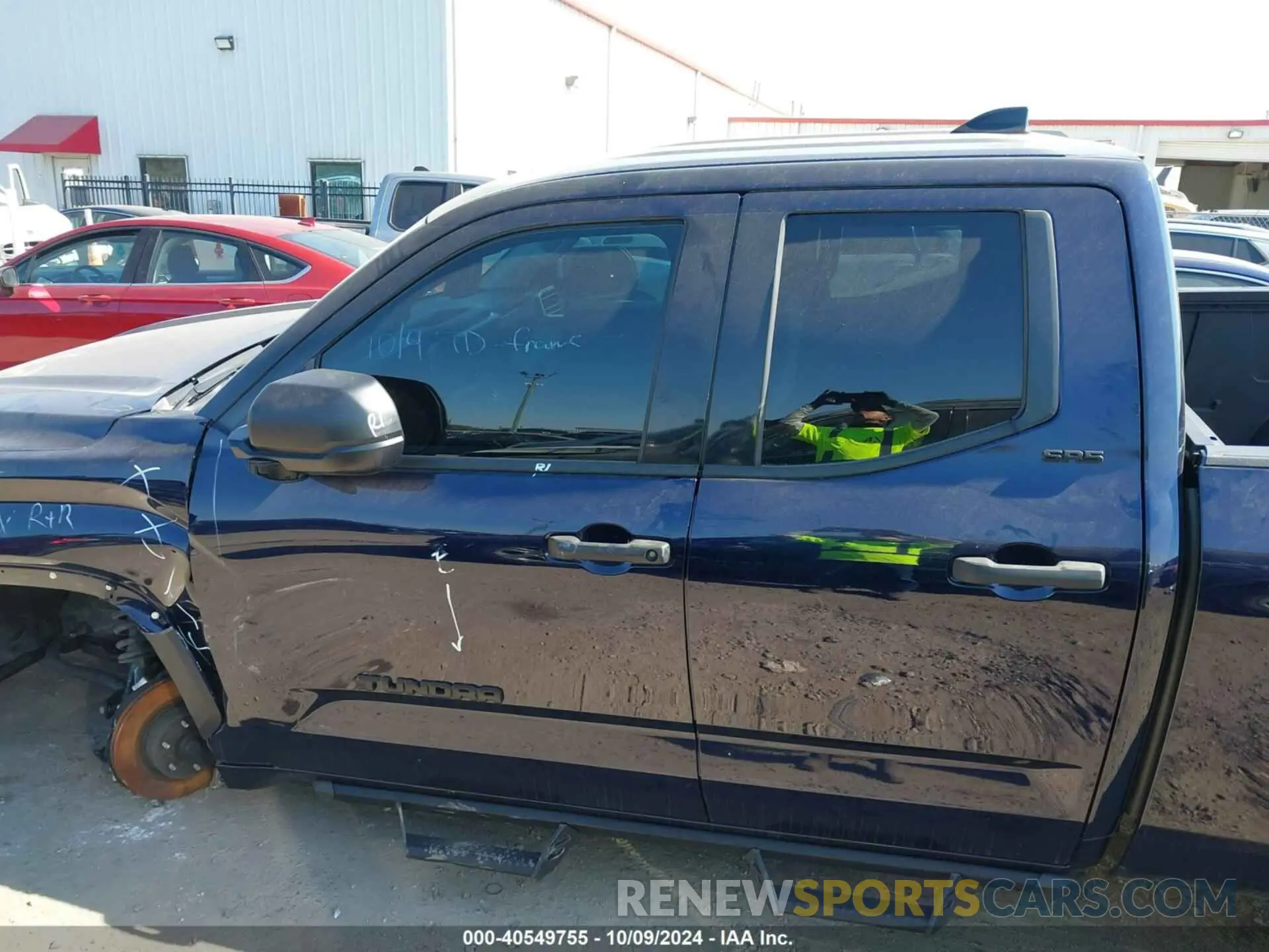 15 fotografías del automóvil dañado 5TFLA5DA8PX077338 TOYOTA TUNDRA 2023