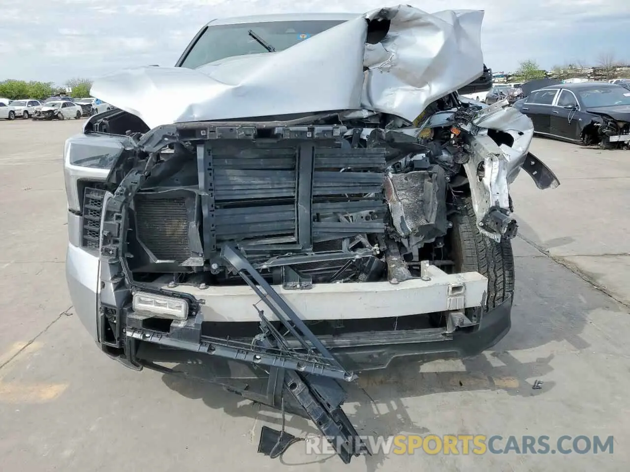 5 fotografías del automóvil dañado 5TFLA5DAXPX063117 TOYOTA TUNDRA 2023