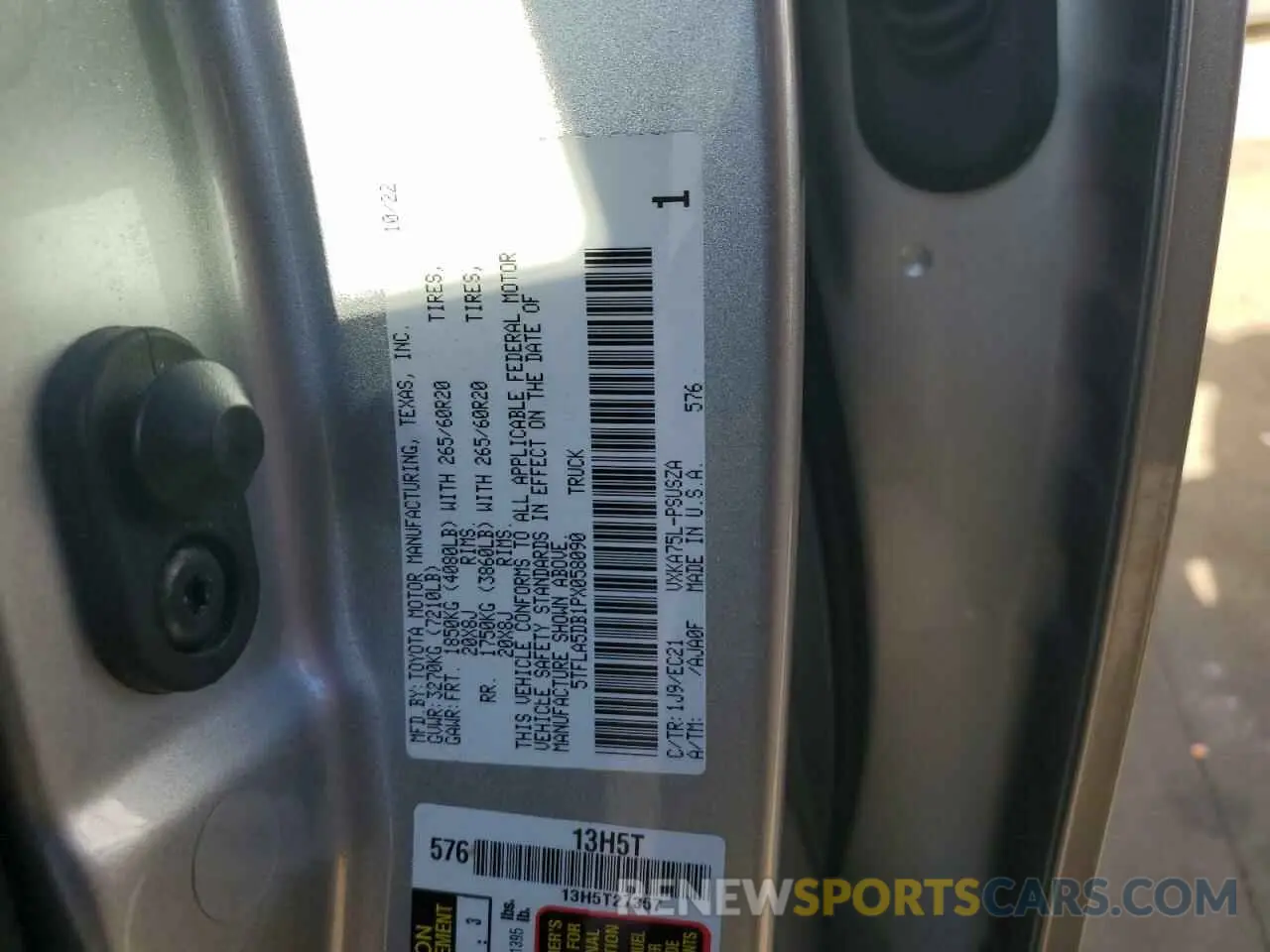 13 fotografías del automóvil dañado 5TFLA5DB1PX058090 TOYOTA TUNDRA 2023