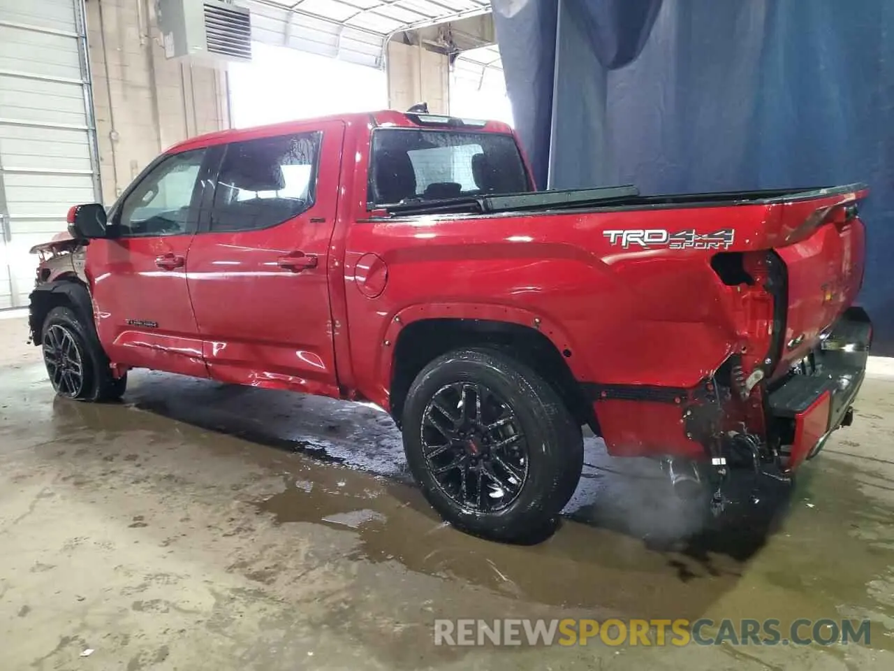 2 fotografías del automóvil dañado 5TFLA5DB1PX080297 TOYOTA TUNDRA 2023