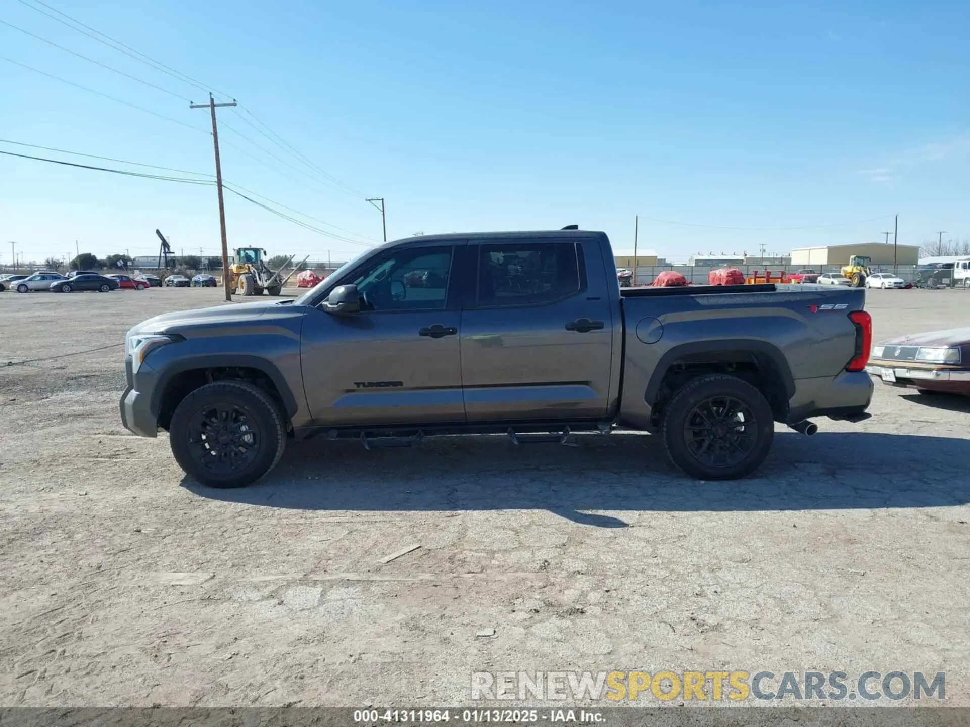 14 fotografías del automóvil dañado 5TFLA5DB2PX075416 TOYOTA TUNDRA 2023