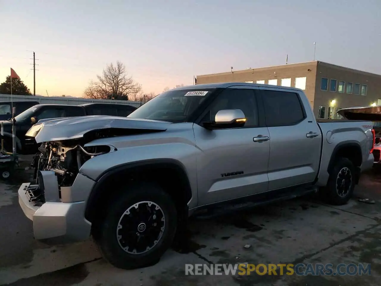 1 fotografías del automóvil dañado 5TFLA5DB3PX056888 TOYOTA TUNDRA 2023