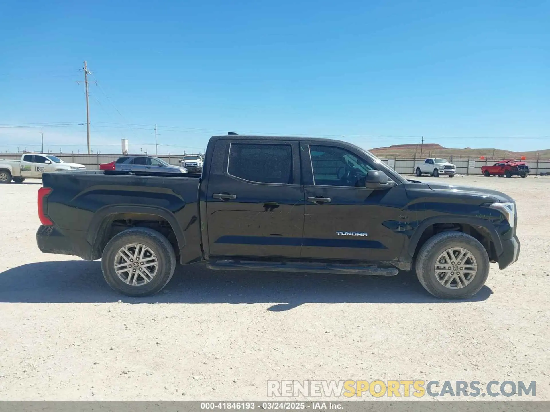 13 fotografías del automóvil dañado 5TFLA5DB3PX087591 TOYOTA TUNDRA 2023