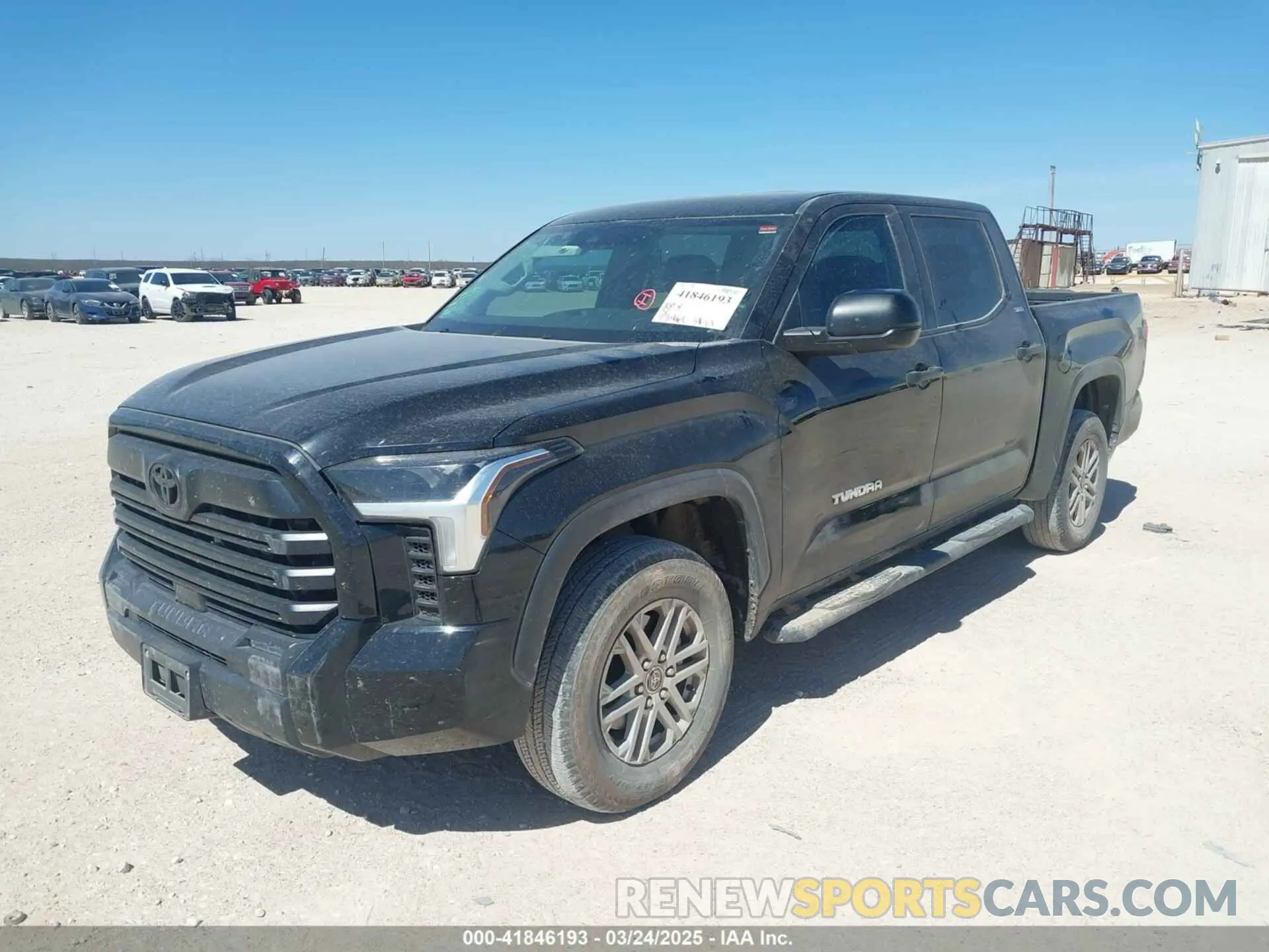 2 fotografías del automóvil dañado 5TFLA5DB3PX087591 TOYOTA TUNDRA 2023