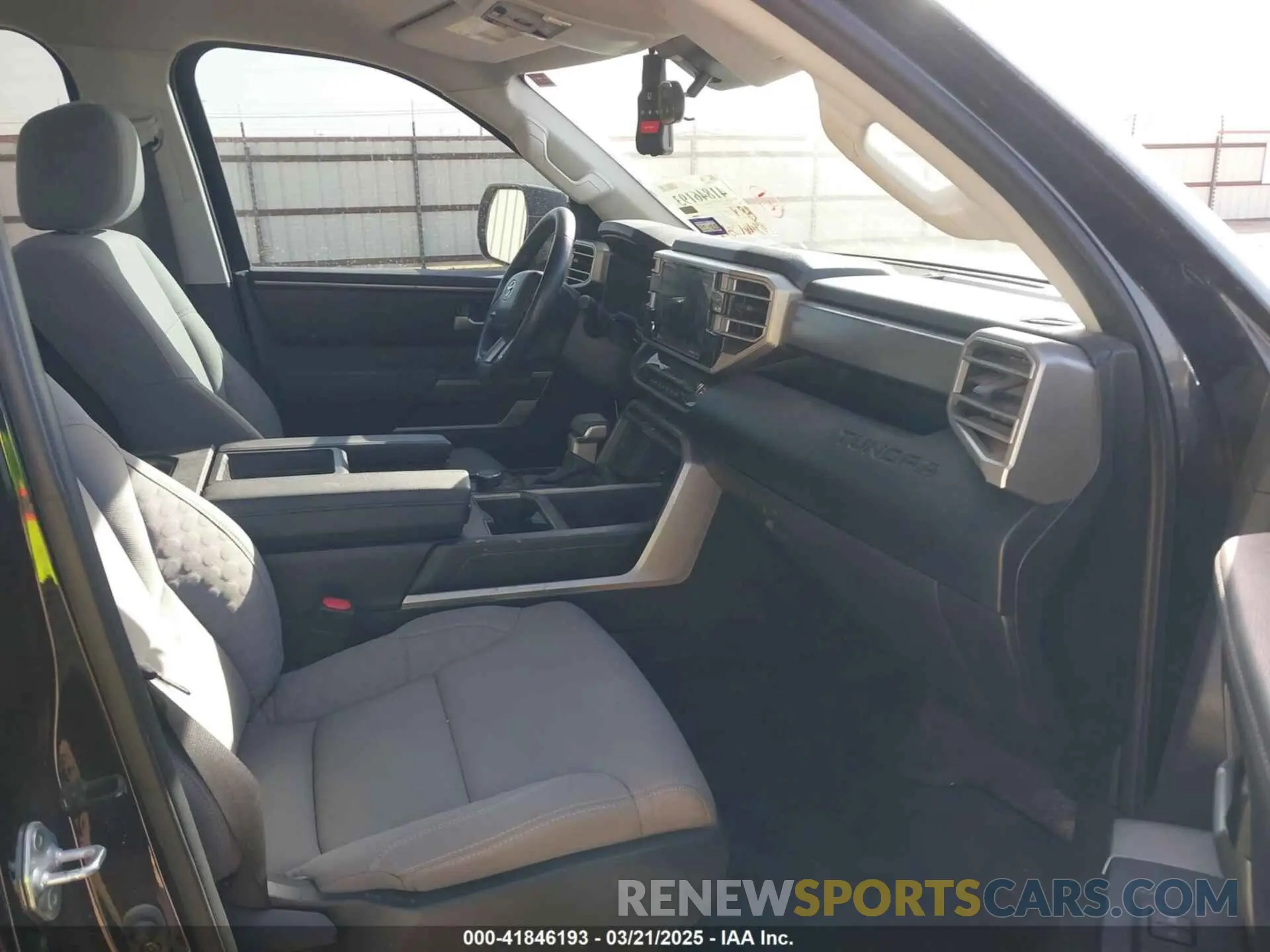 5 fotografías del automóvil dañado 5TFLA5DB3PX087591 TOYOTA TUNDRA 2023