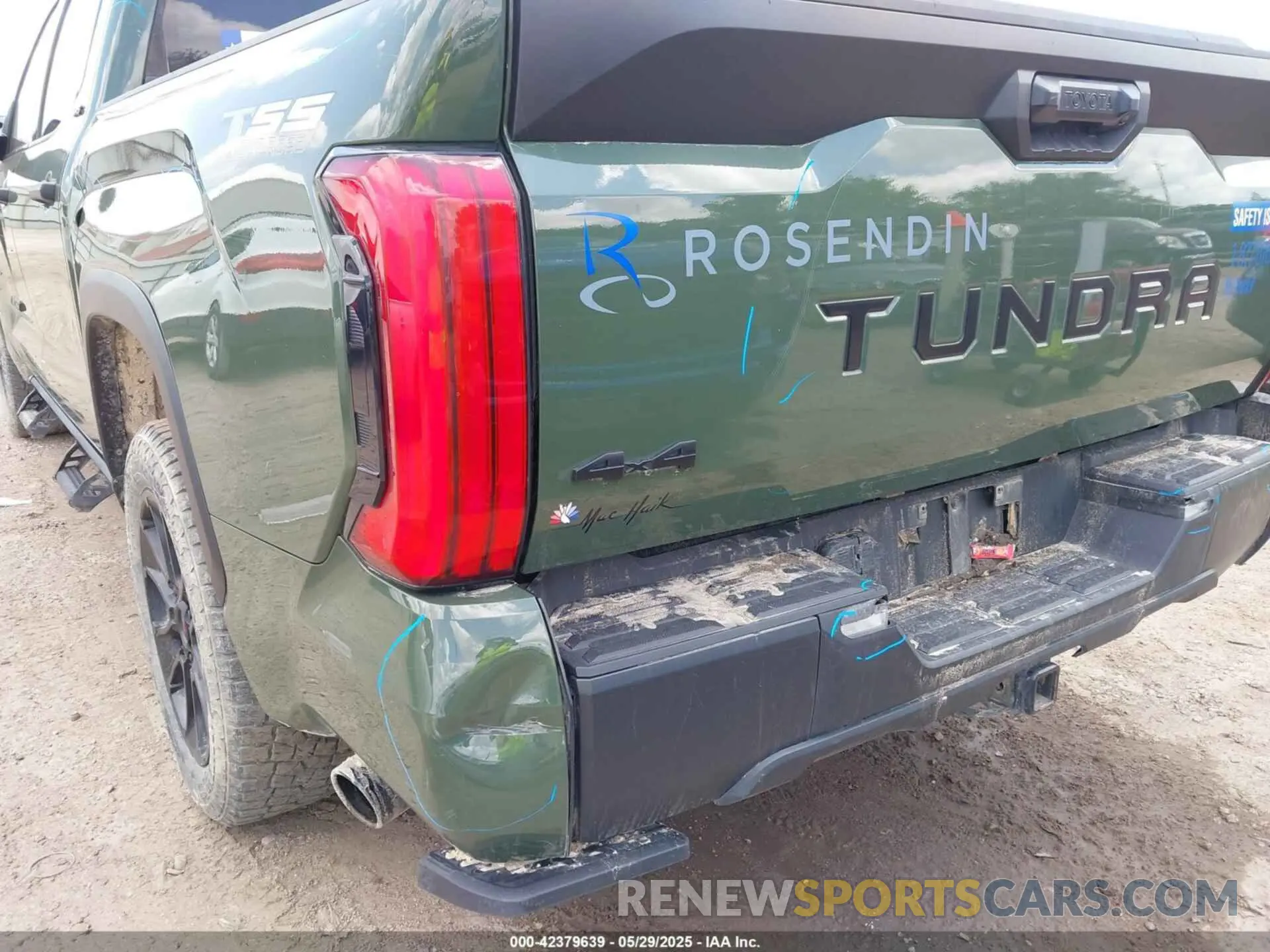 17 fotografías del automóvil dañado 5TFLA5DB4PX076826 TOYOTA TUNDRA 2023