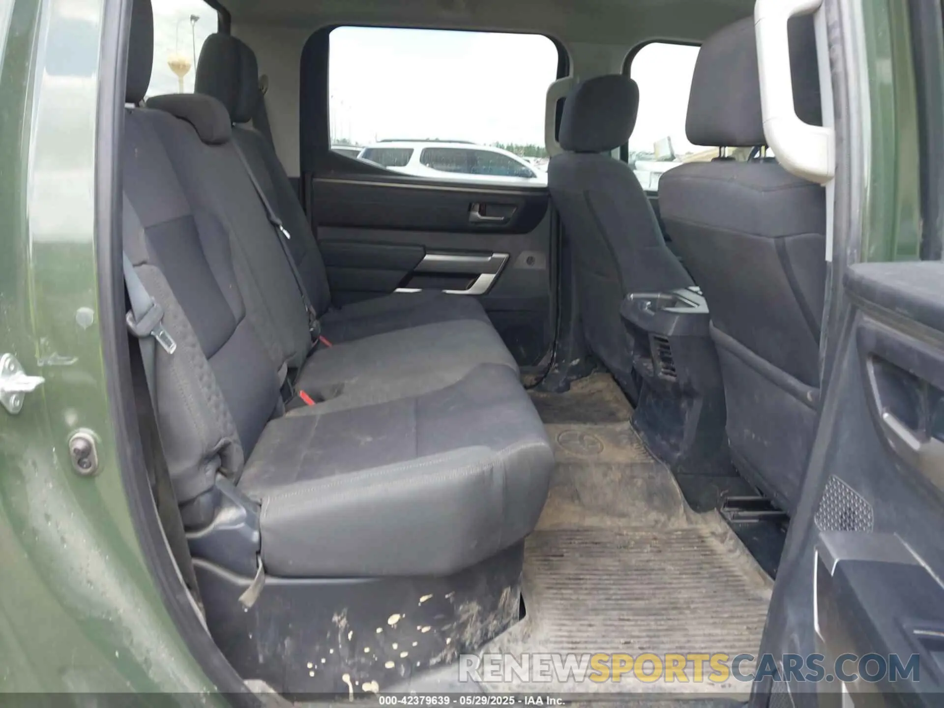 8 fotografías del automóvil dañado 5TFLA5DB4PX076826 TOYOTA TUNDRA 2023