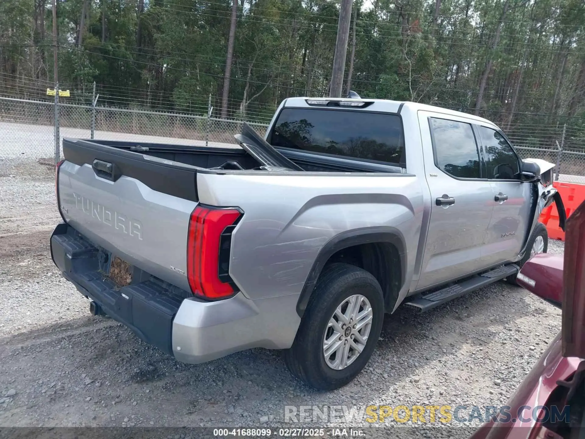 4 fotografías del automóvil dañado 5TFLA5DB5PX075457 TOYOTA TUNDRA 2023