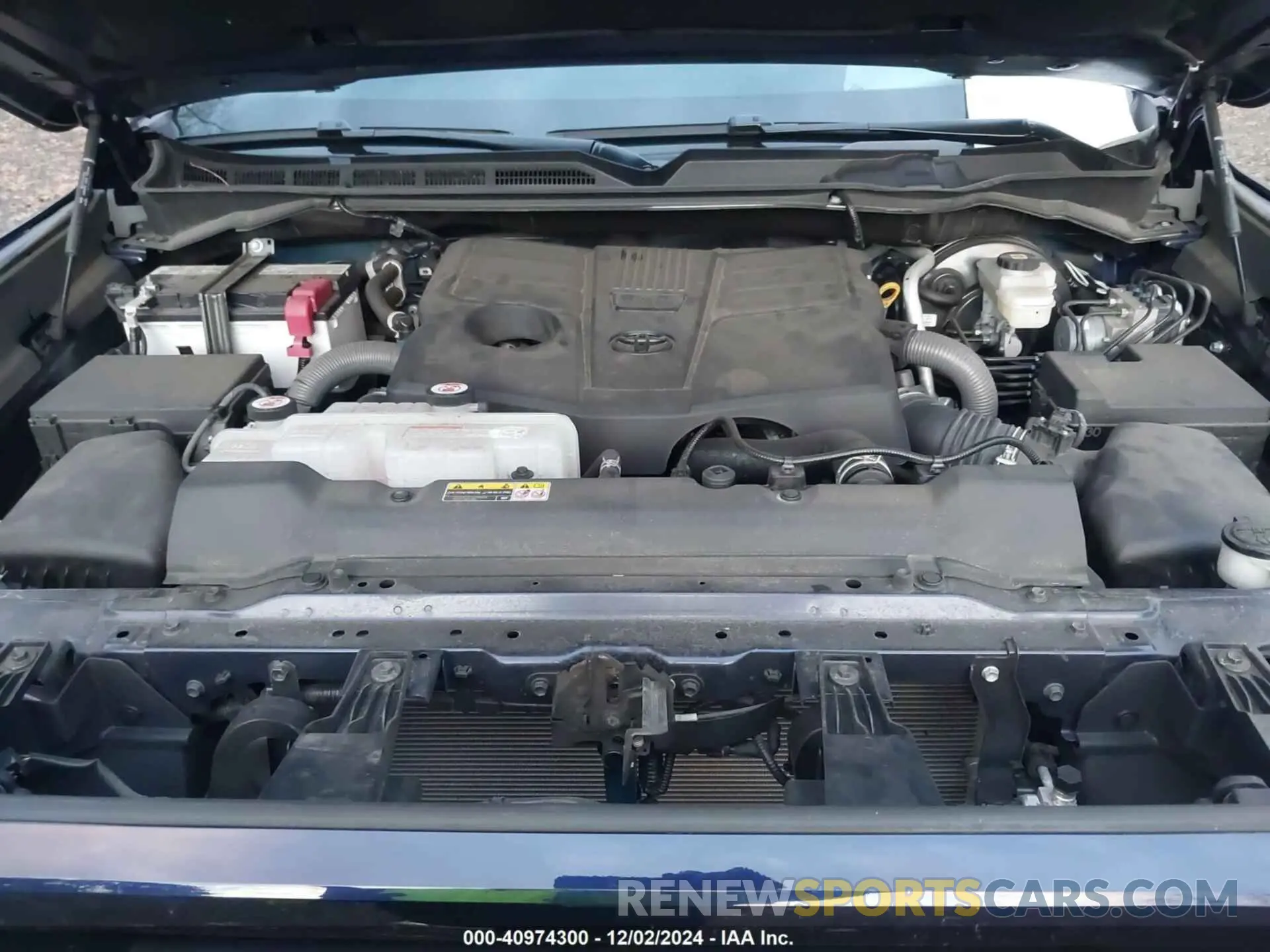 10 fotografías del automóvil dañado 5TFLA5DB7PX060510 TOYOTA TUNDRA 2023