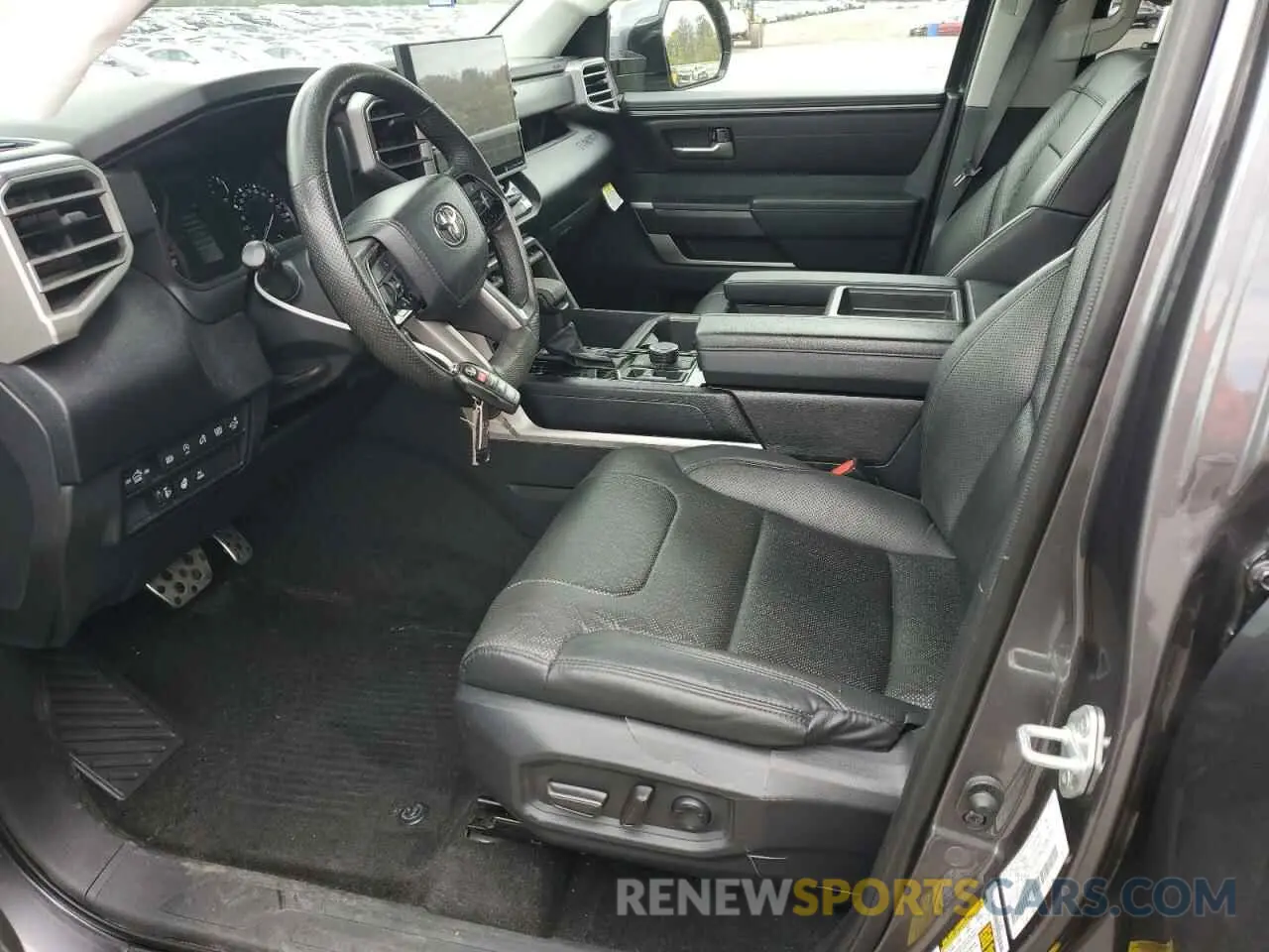 7 fotografías del automóvil dañado 5TFLA5DB8PX103297 TOYOTA TUNDRA 2023