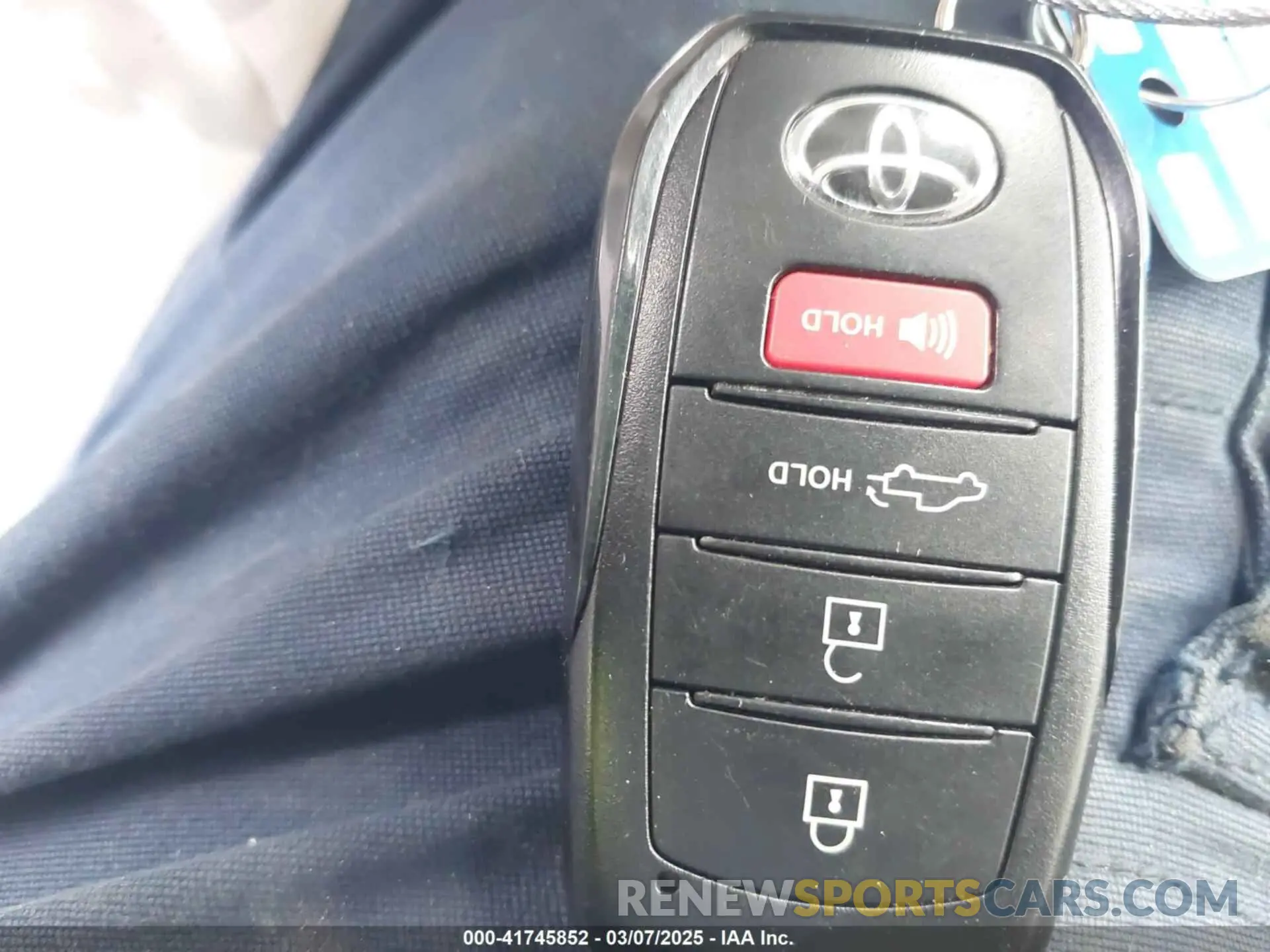 11 fotografías del automóvil dañado 5TFLA5DB9PX077406 TOYOTA TUNDRA 2023