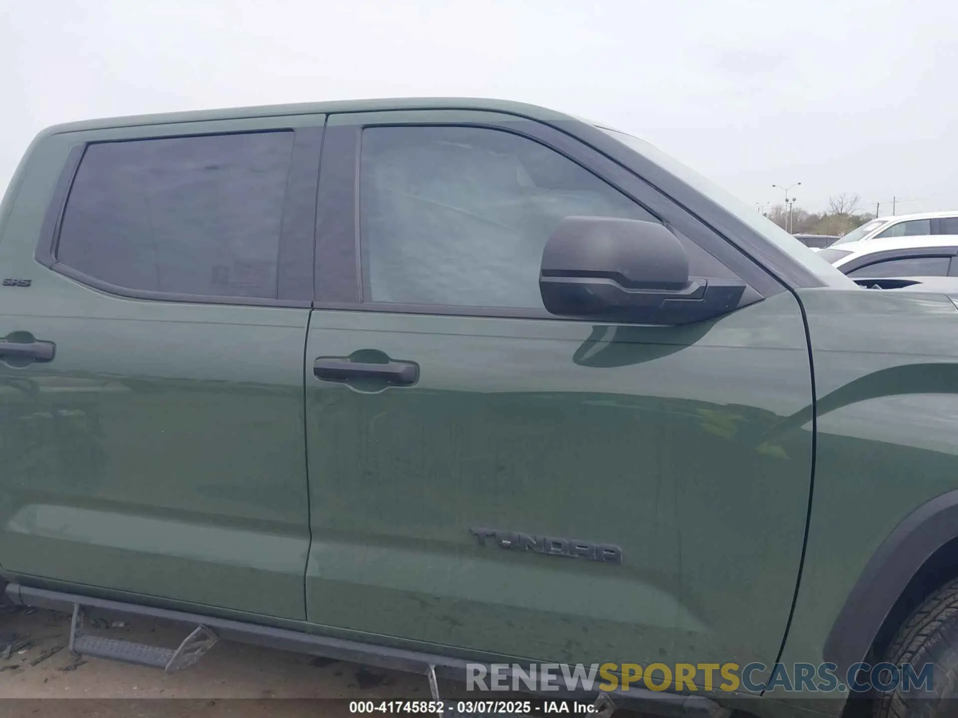 13 fotografías del automóvil dañado 5TFLA5DB9PX077406 TOYOTA TUNDRA 2023
