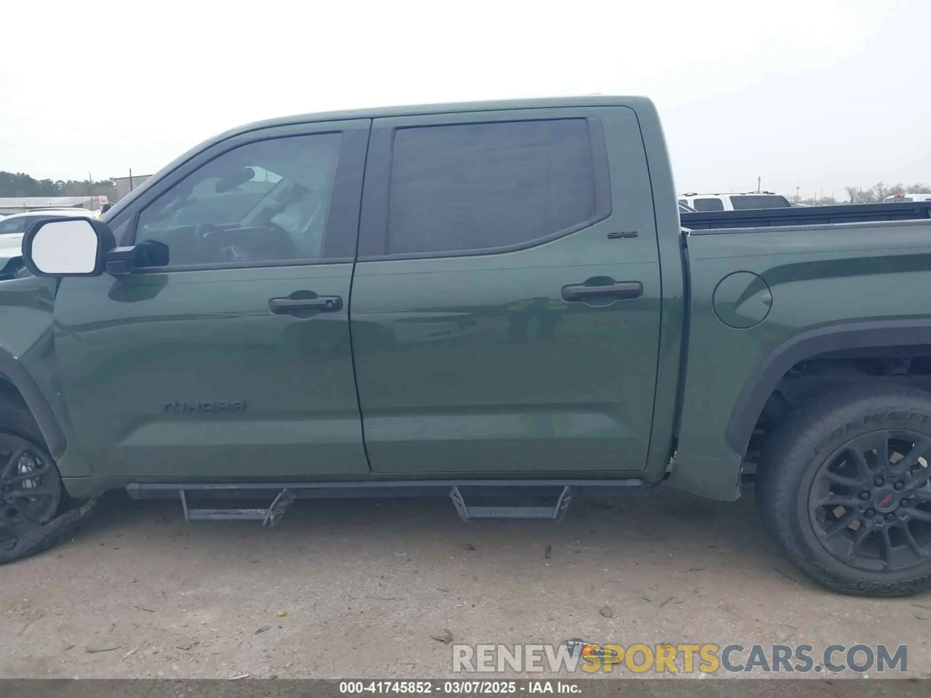14 fotografías del automóvil dañado 5TFLA5DB9PX077406 TOYOTA TUNDRA 2023