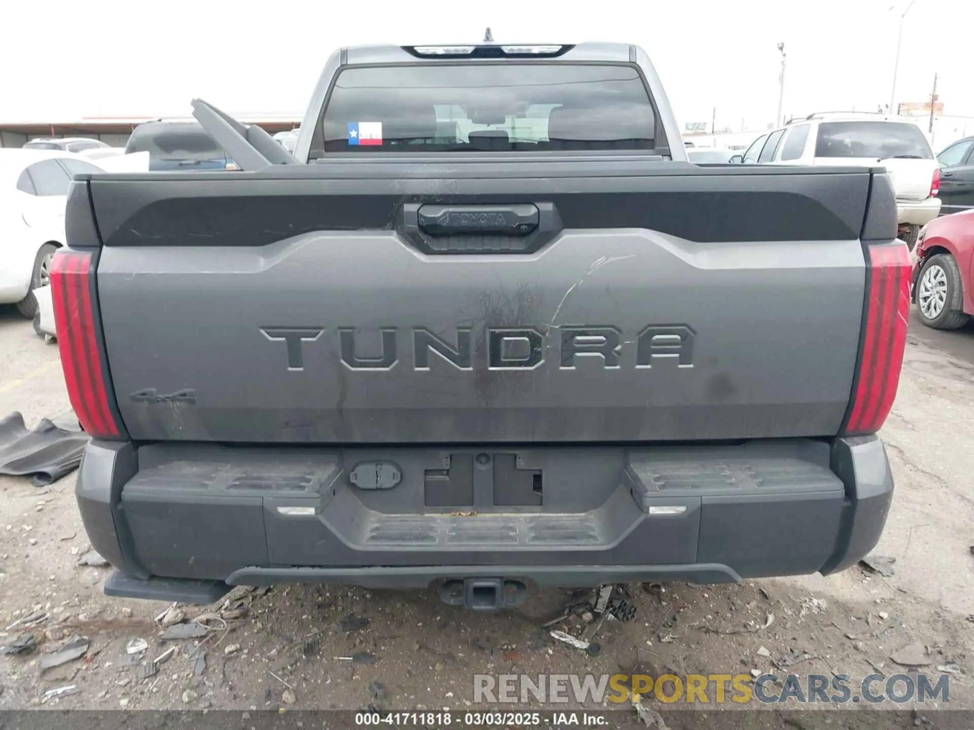 16 fotografías del automóvil dañado 5TFLA5DB9PX080225 TOYOTA TUNDRA 2023