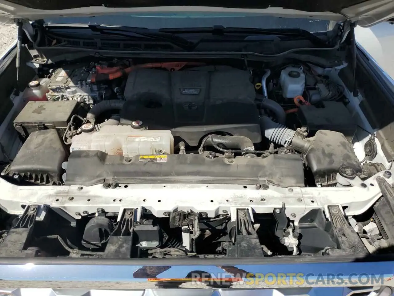 11 fotografías del automóvil dañado 5TFMC5AB9PX002272 TOYOTA TUNDRA 2023