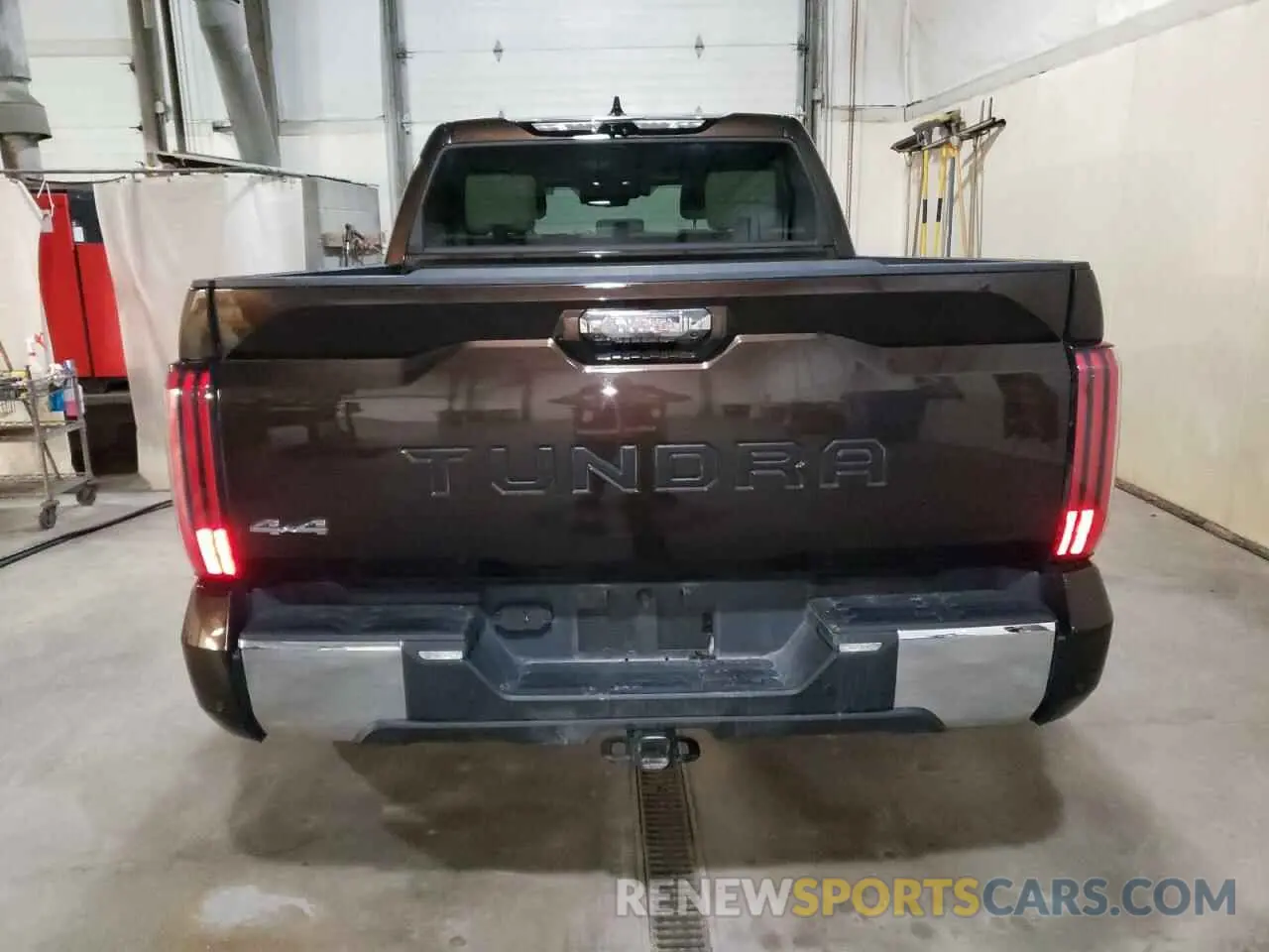 6 fotografías del automóvil dañado 5TFMC5DB3PX016065 TOYOTA TUNDRA 2023