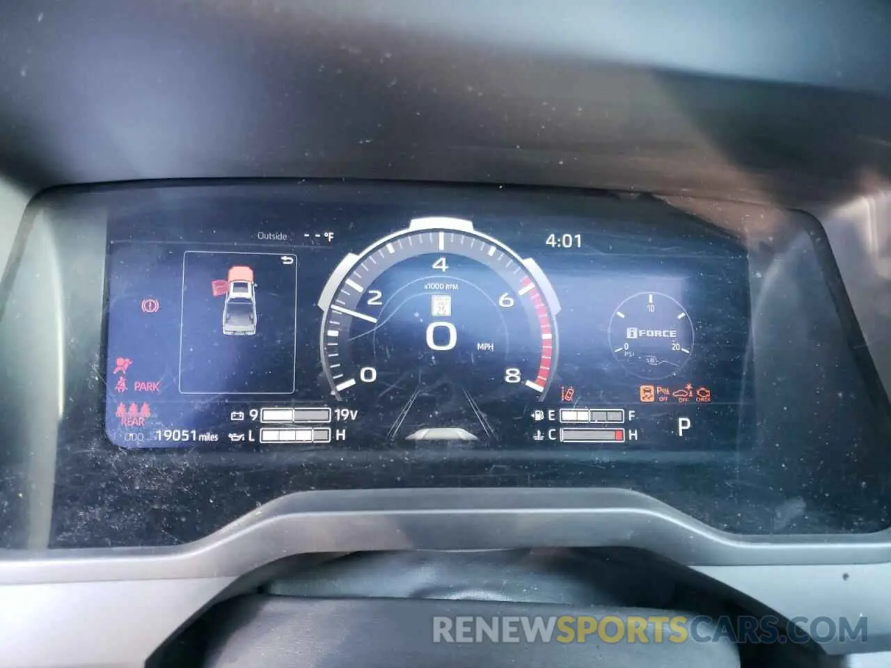 9 fotografías del automóvil dañado 5TFNA5DB3PX084778 TOYOTA TUNDRA 2023