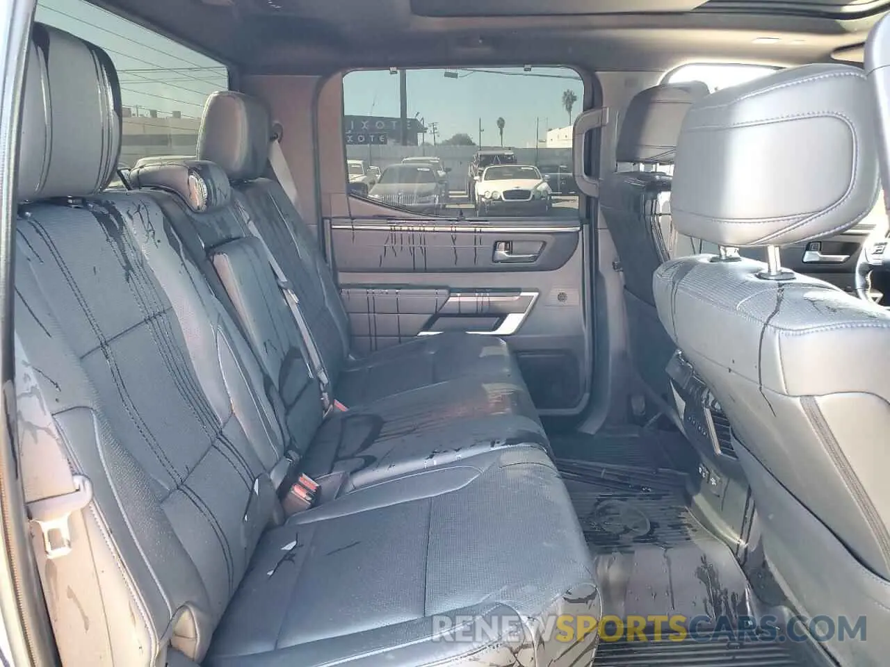 10 fotografías del automóvil dañado 5TFNA5DB6PX087447 TOYOTA TUNDRA 2023